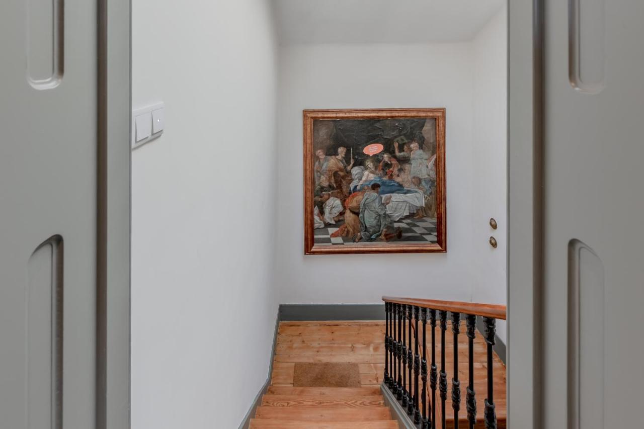 Apartamento Principe Real Charming Garden View Flat At The Heart Of