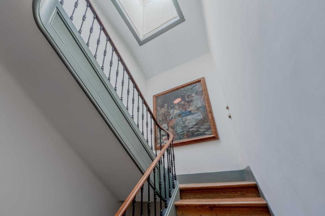 Apartamento Principe Real Charming Garden View Flat At The Heart Of