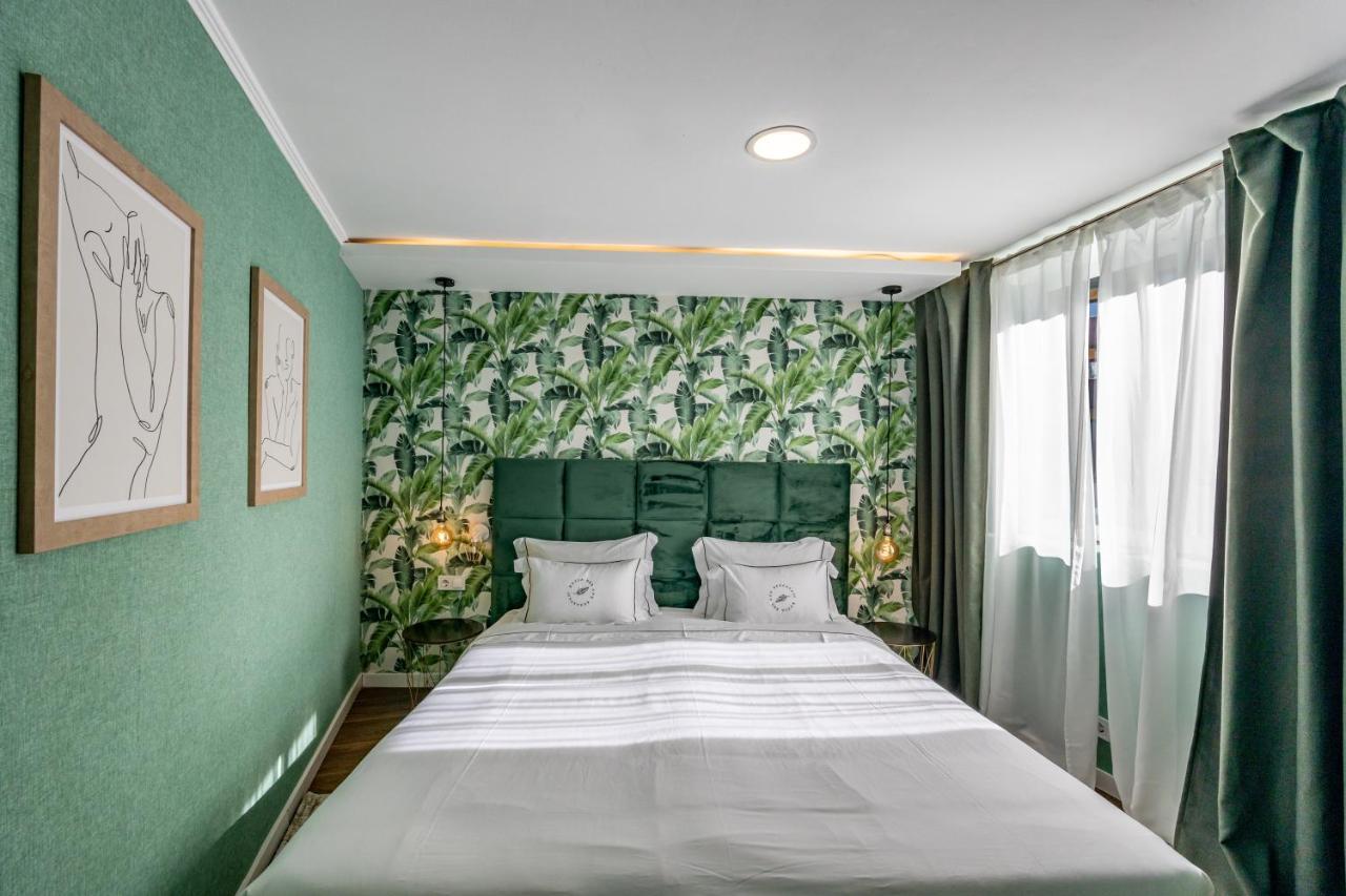 Bossa & Bed Hostal