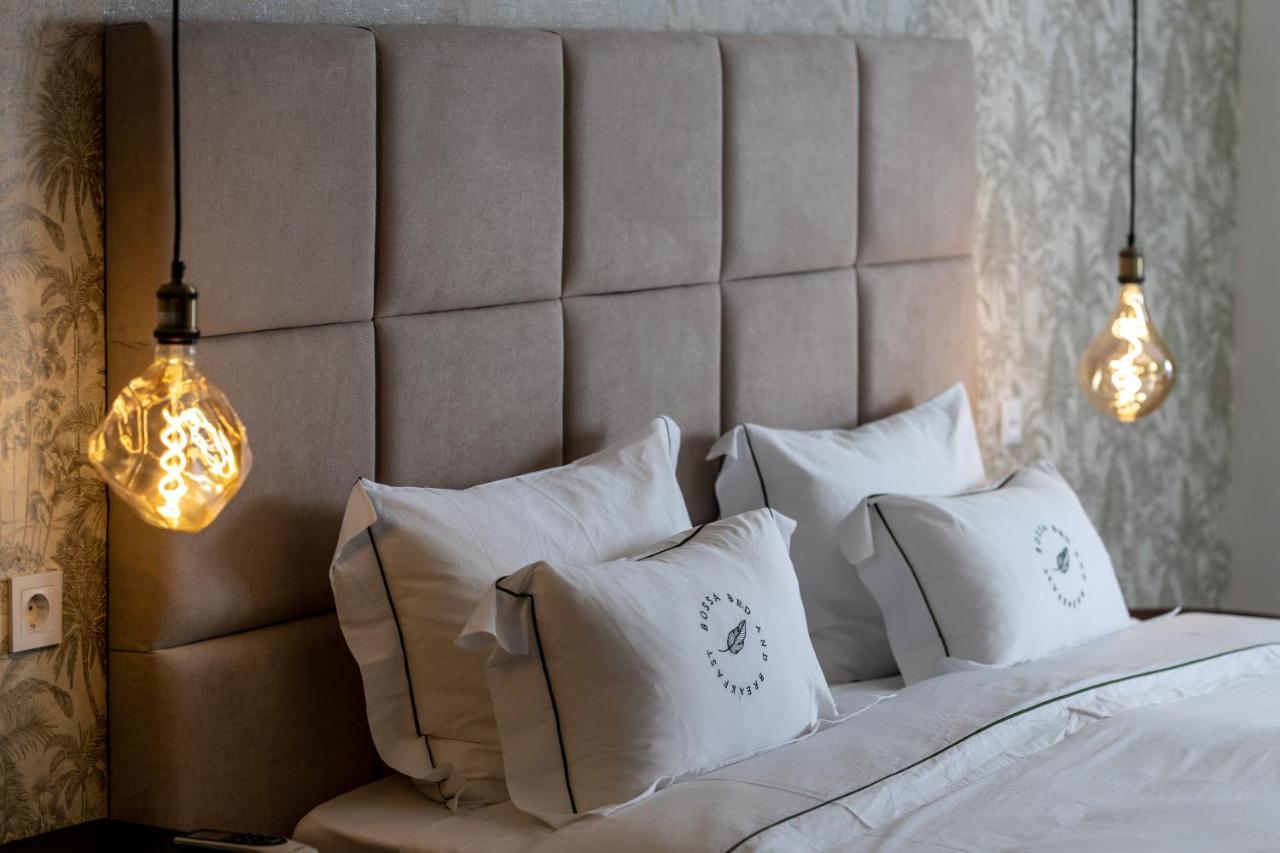 Bossa & Bed Hostal *