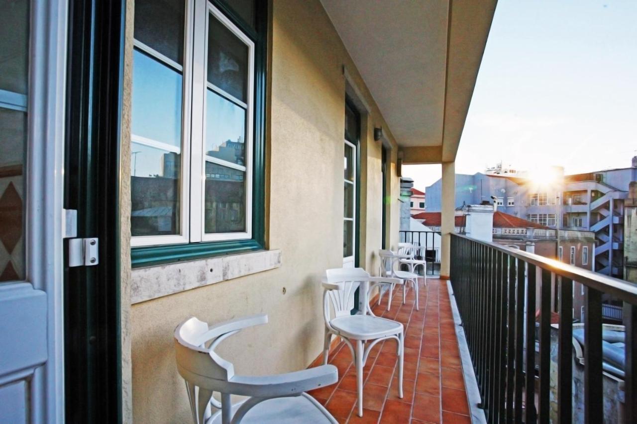 Saturdays Hostal *