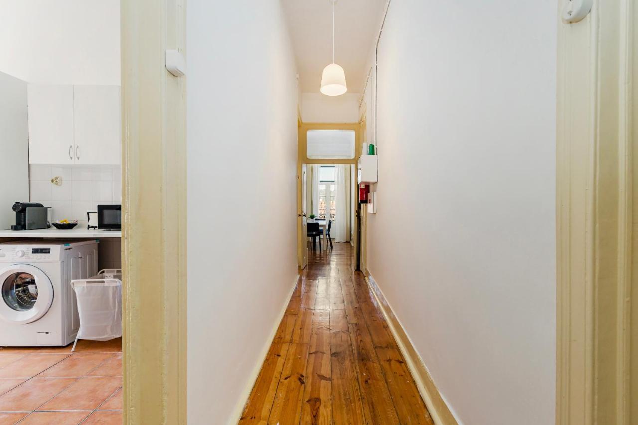 4br - Excellent Location - New Mattresses! Lisboa