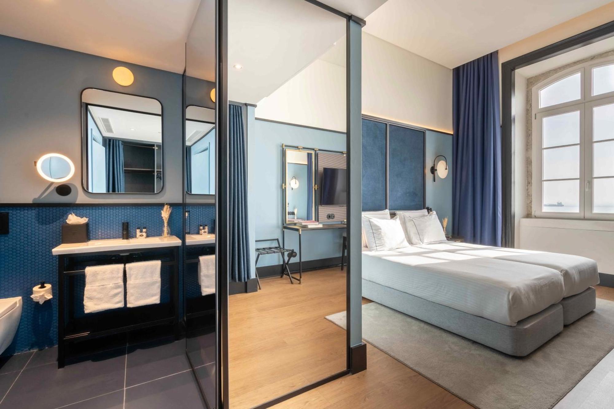 The Editory Riverside Hotel, An Historic Hotel 5*