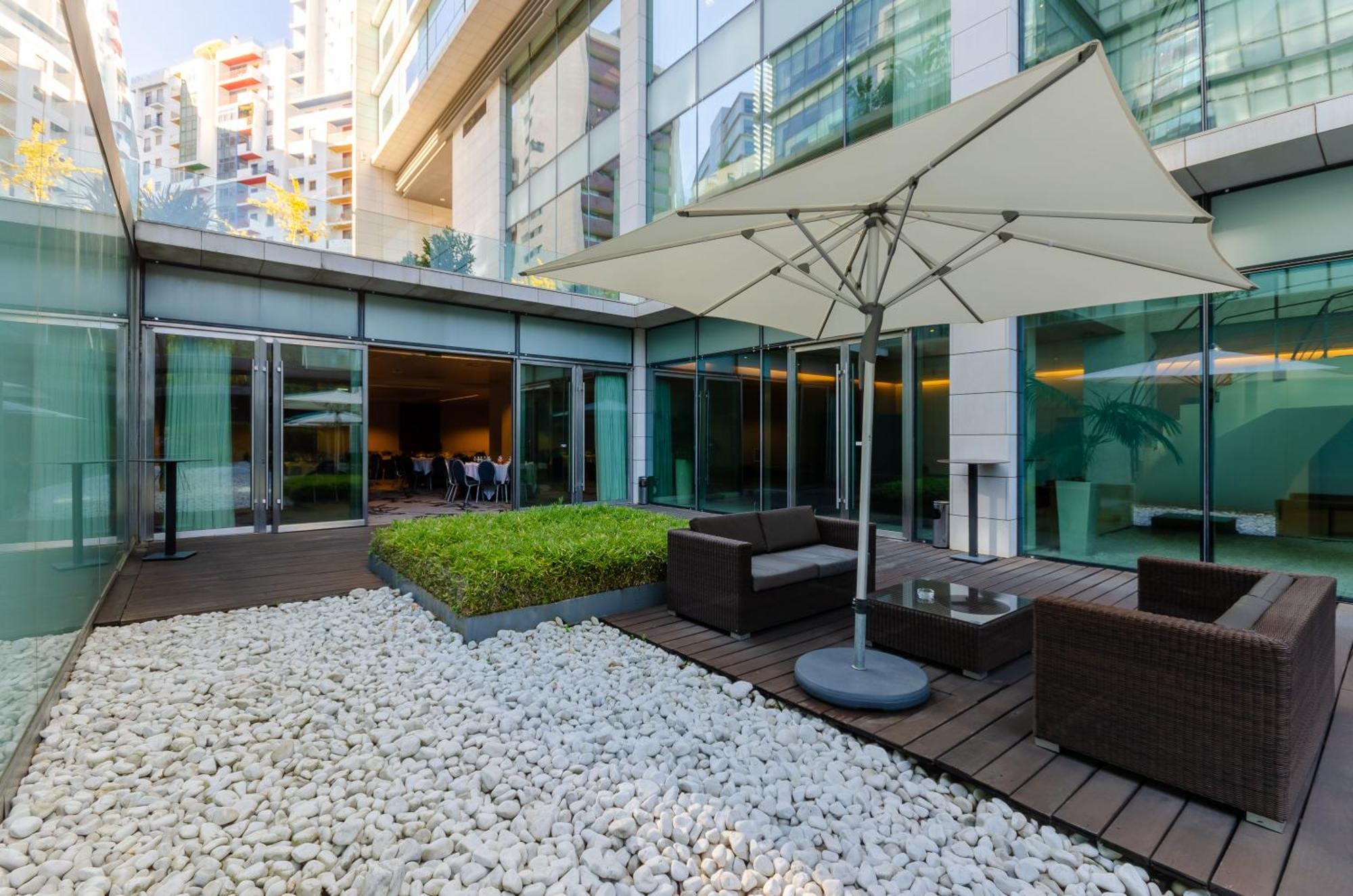 Olissippo Oriente 4*