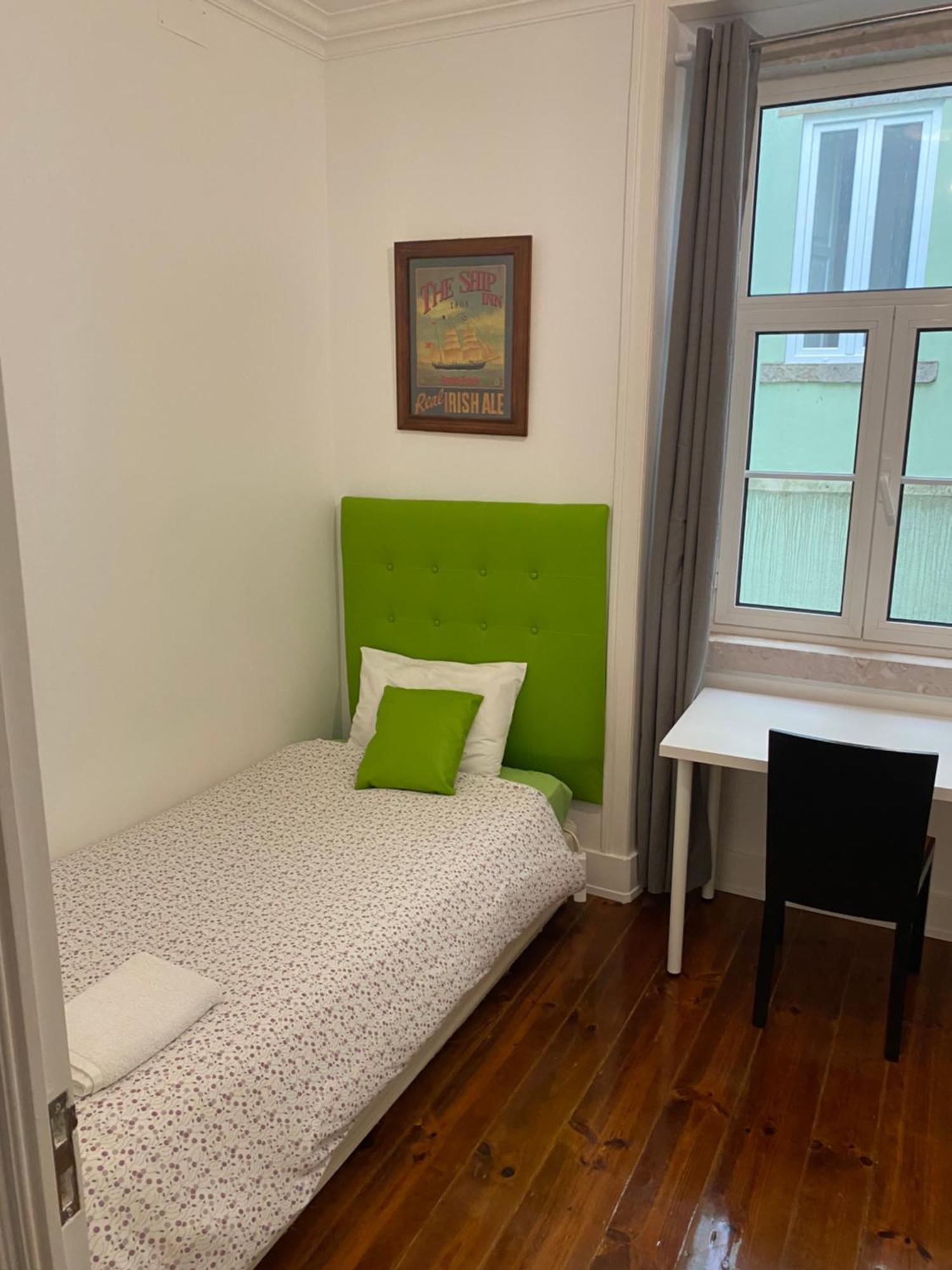 Quarto em Acomodações Particulares Arroios - Fourth Floor