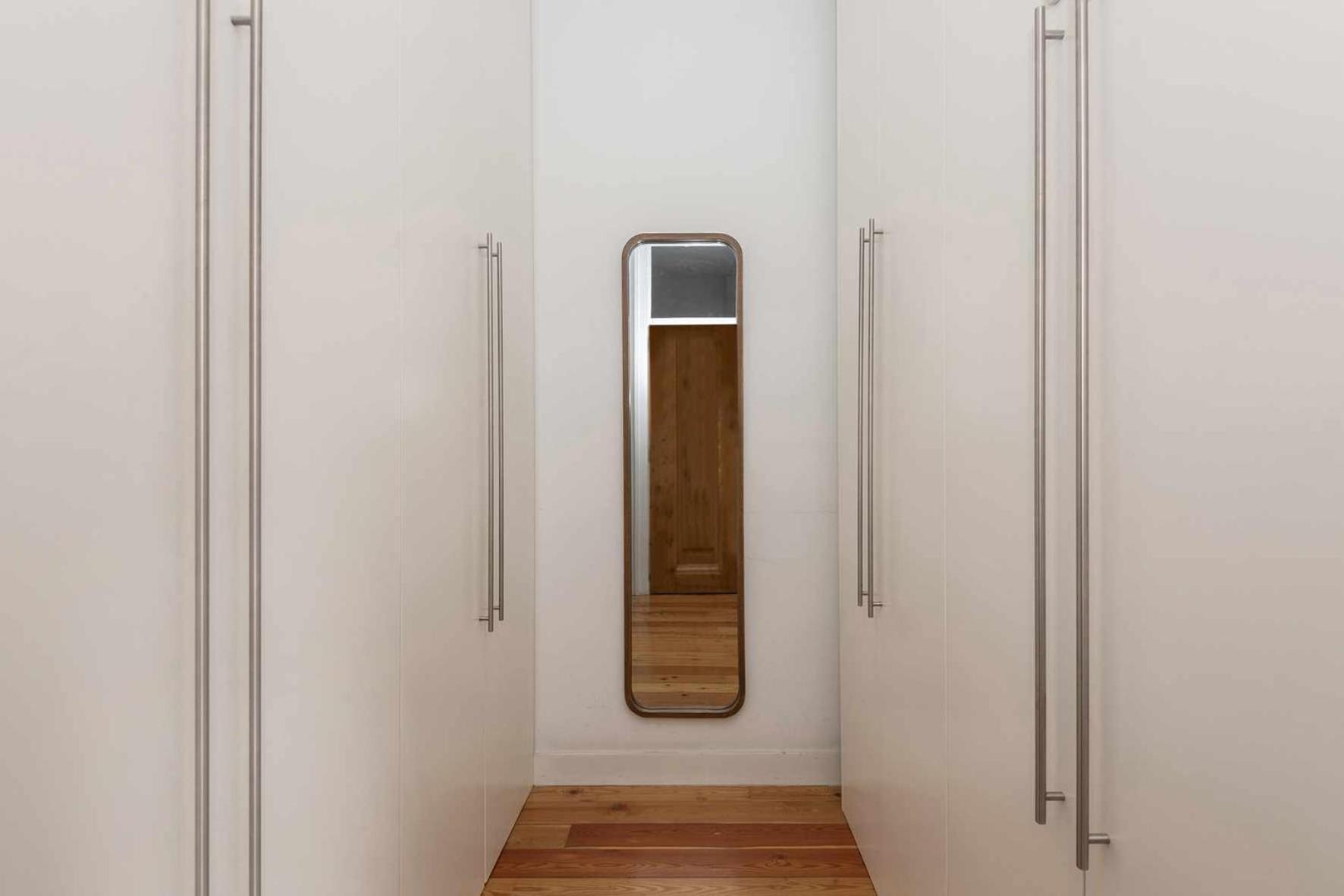 Apartamento Pombalino Design Em Baixachiado