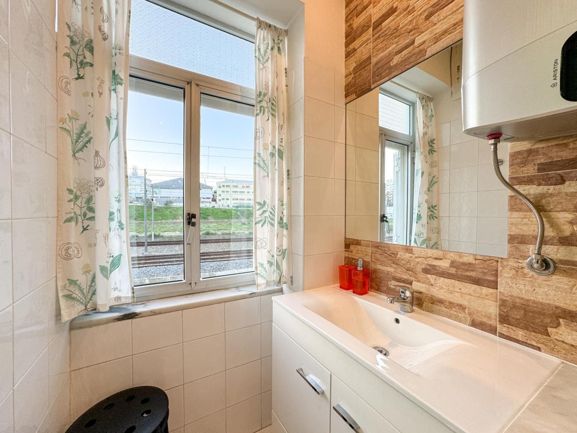 Apartamento Quiet And Cozy, Easy Access To Highlights #1880 Lisboa