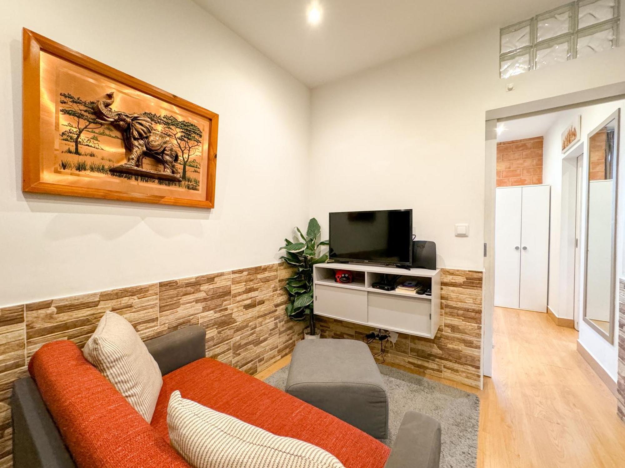 Quiet And Cozy, Easy Access To Highlights #1880 *