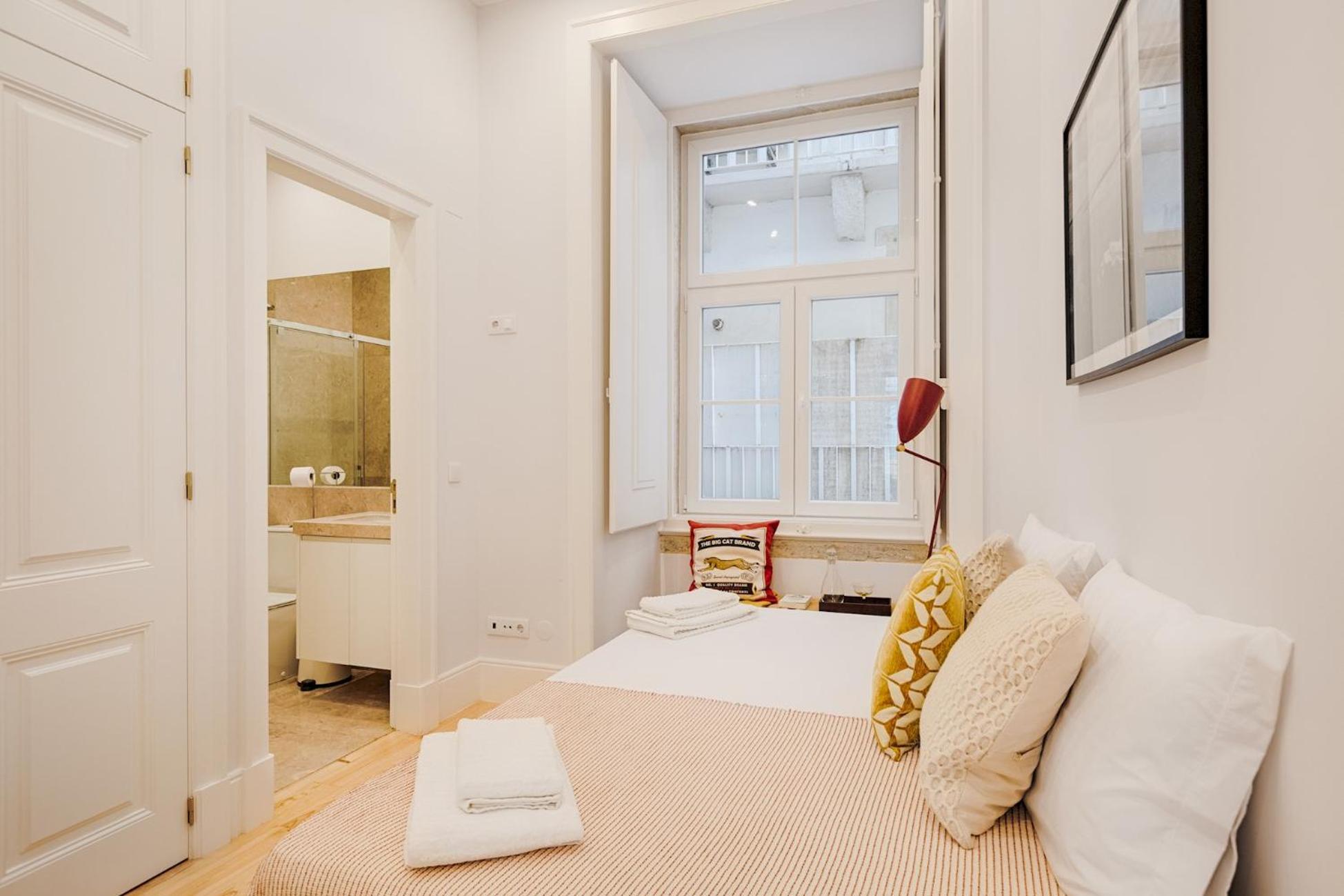 Apartment Architectural Gem In Baixa Lisbon