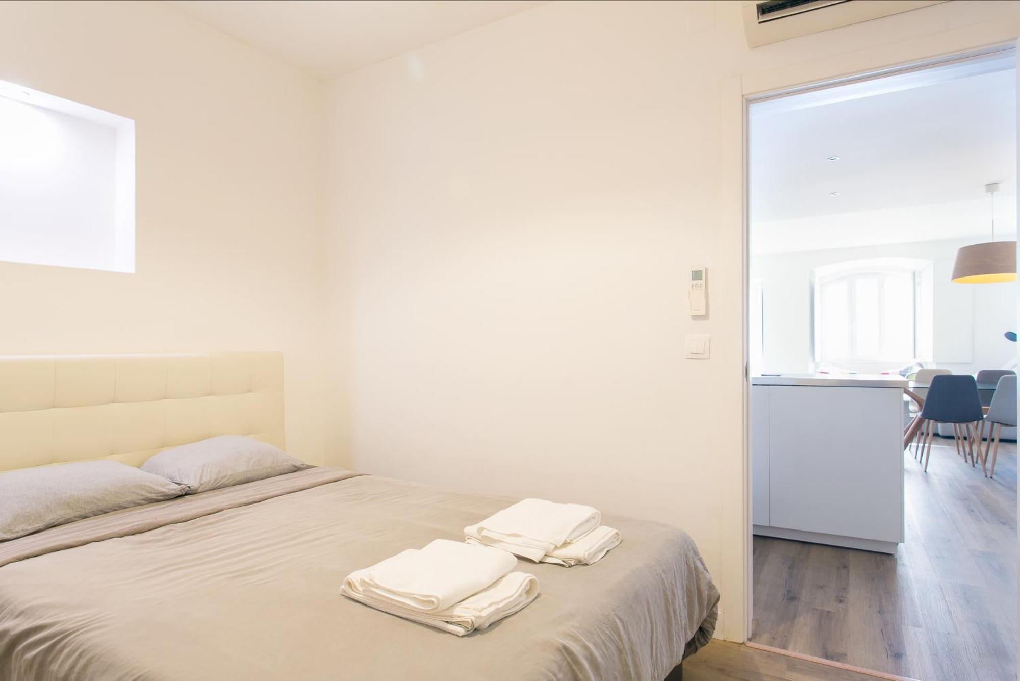 Cozy In Amazing Location! Apartamento Lisboa