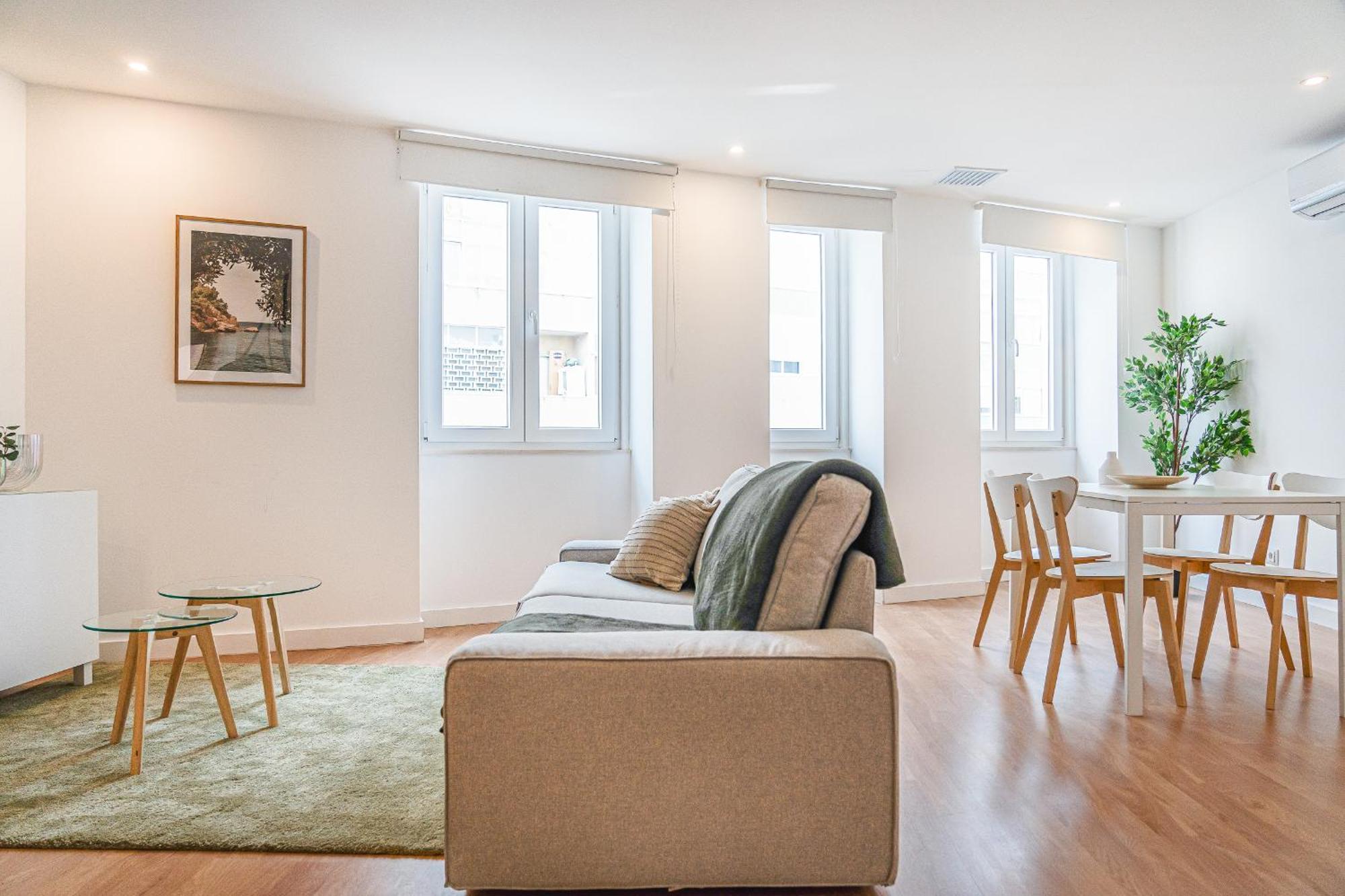 Ajuda Deluxe Apartamento *
