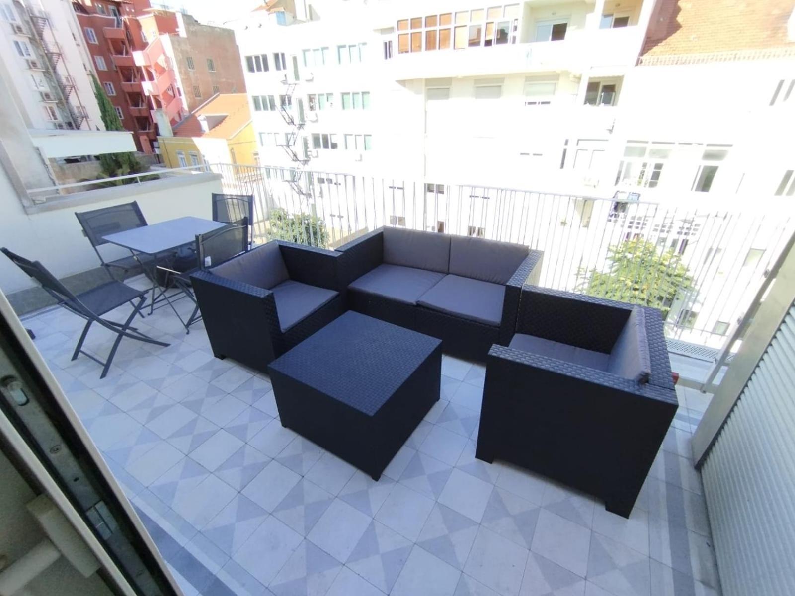 Balcony Lux *