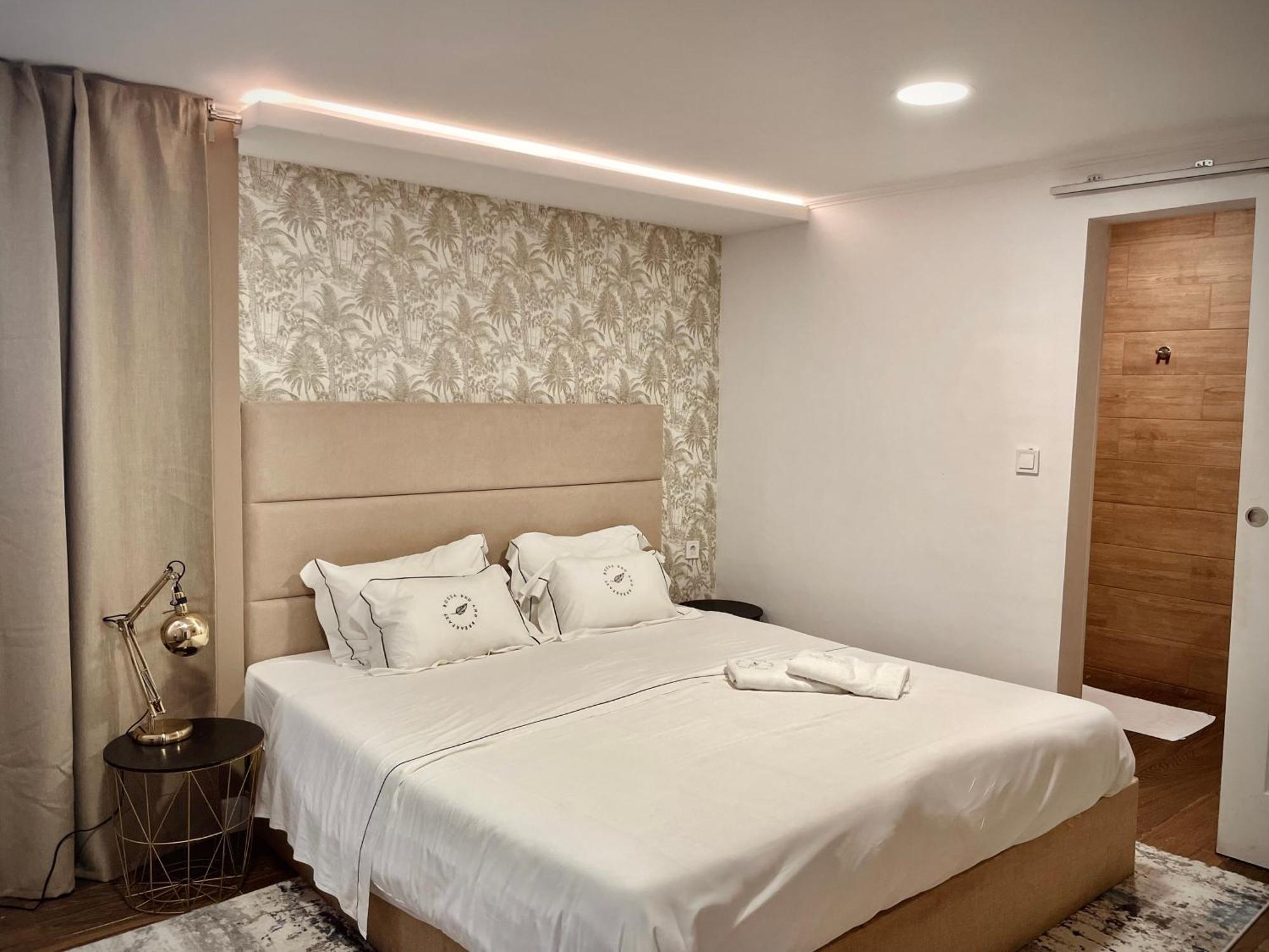 Bossa & Bed Hostal
