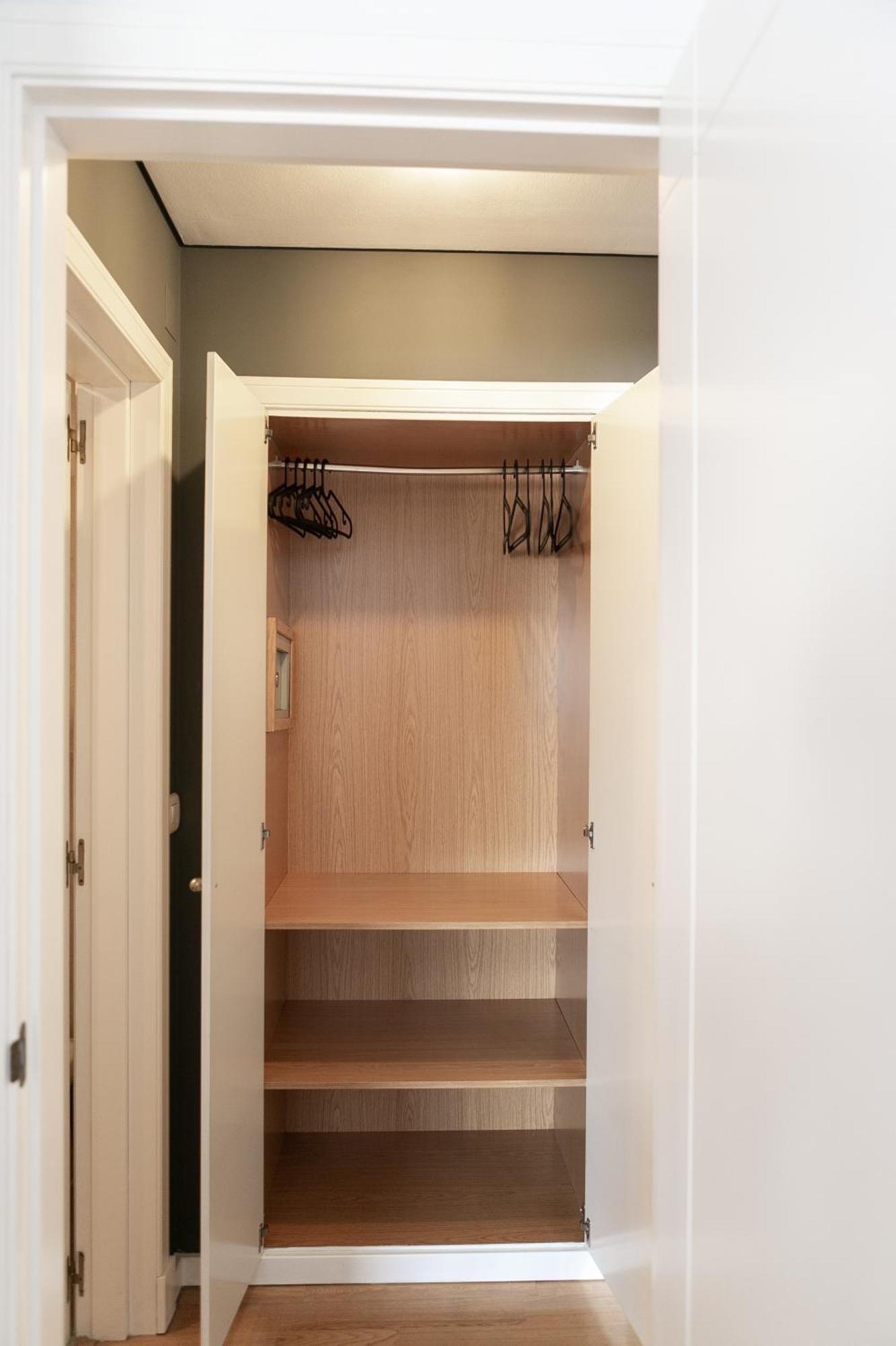 Relax Pool - Free Parking Garage Apartamento