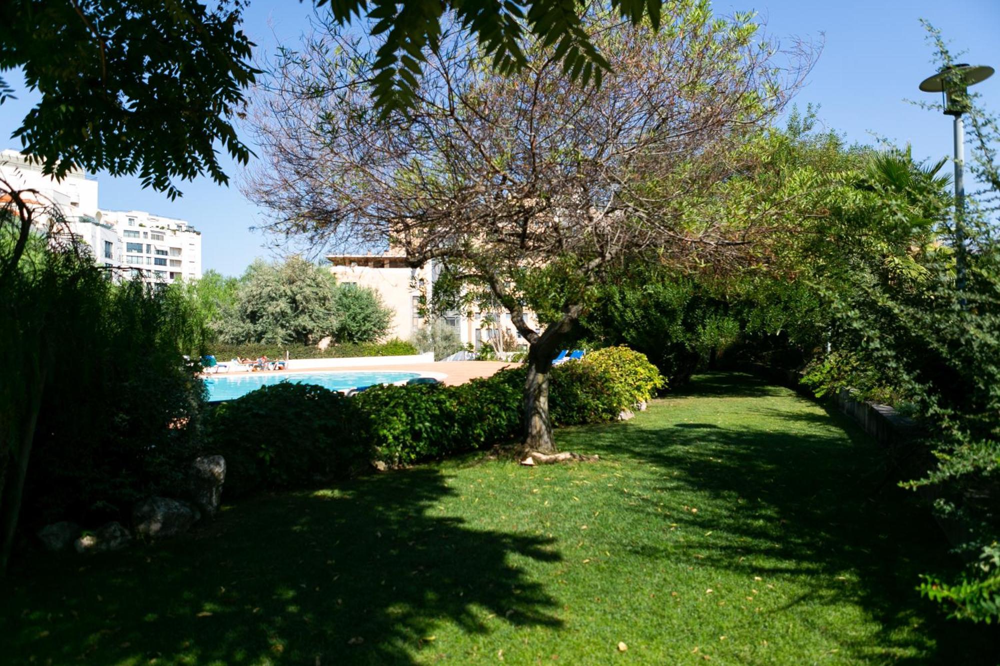 Relax Pool - Free Parking Garage * Lisboa
