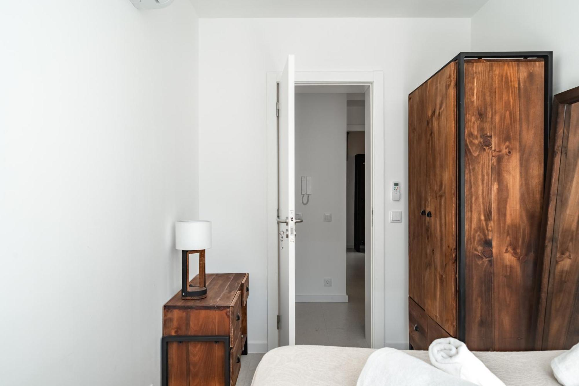 Lovely 2 Bedroom In The Heart Of * Lisboa