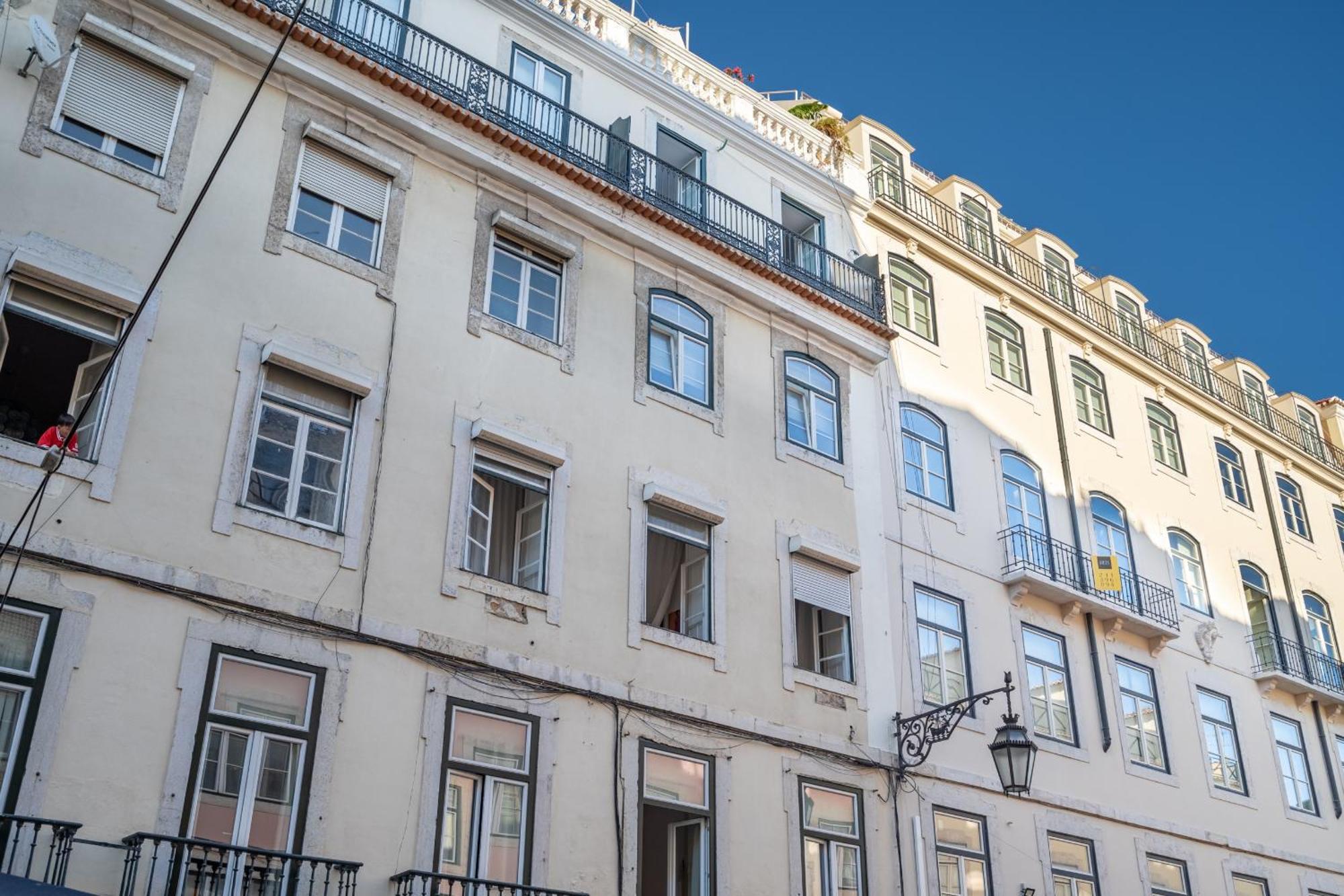 Lovely 2 Bedroom In The Heart Of *