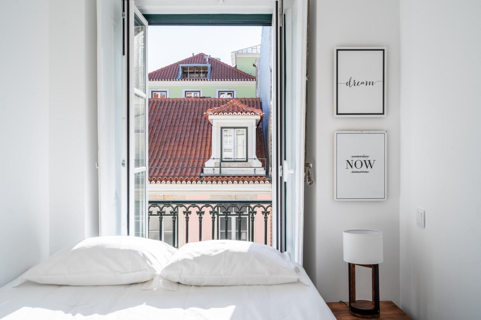 Lovely 2 Bedroom In The Heart Of