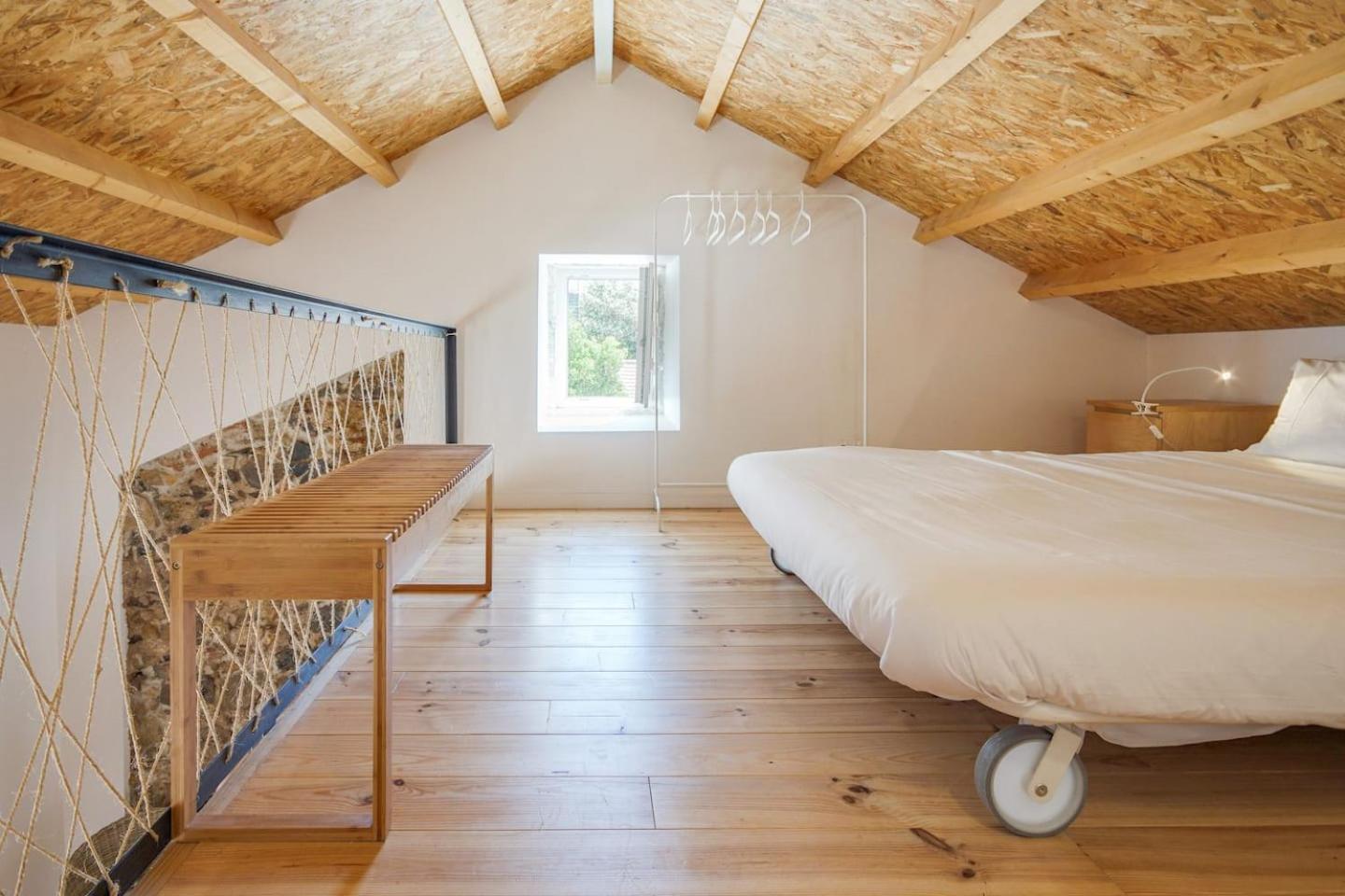 Classic Homes: Bright & In Belem