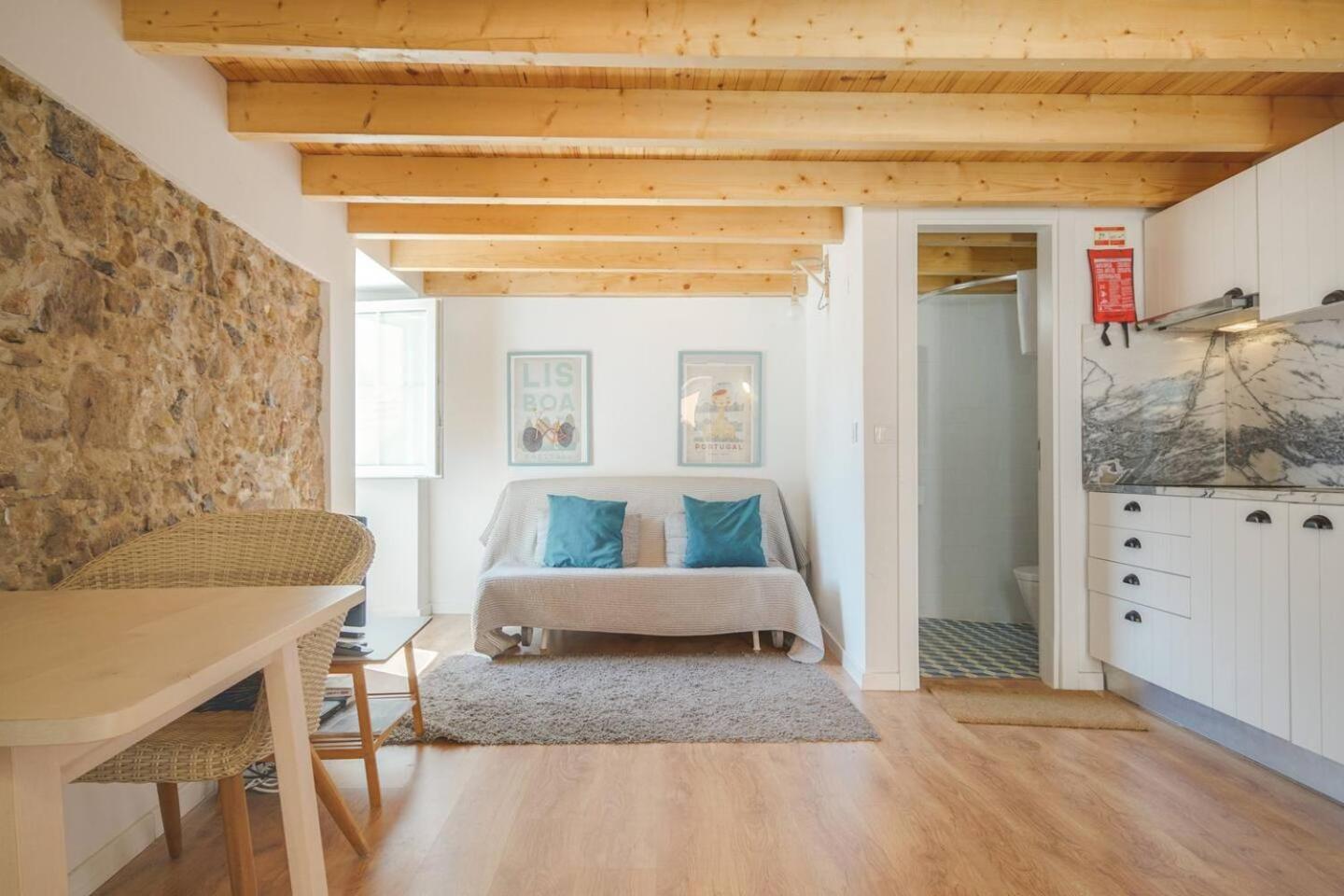 Classic Homes: Bright & In Belem * Lisboa