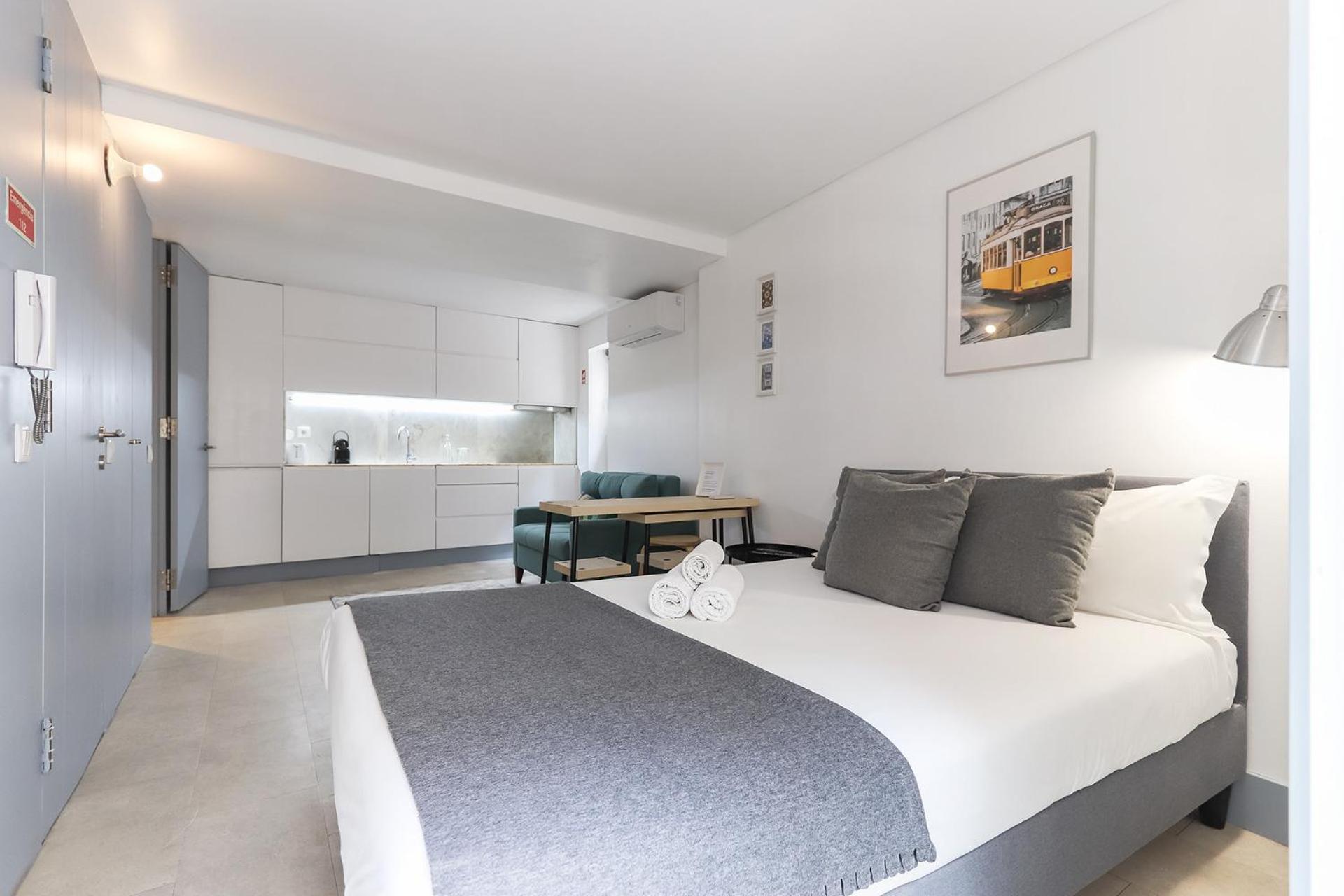 Apartment Alfama Modern Loft By Homing
