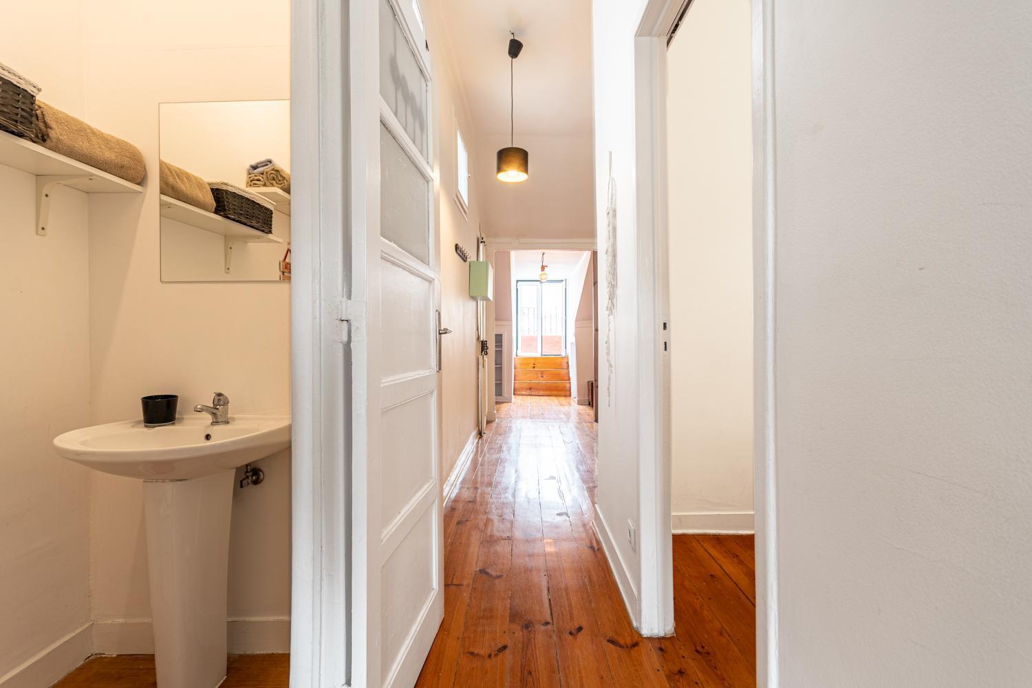 Third Floor At Graca Neighbourhood Apartamento