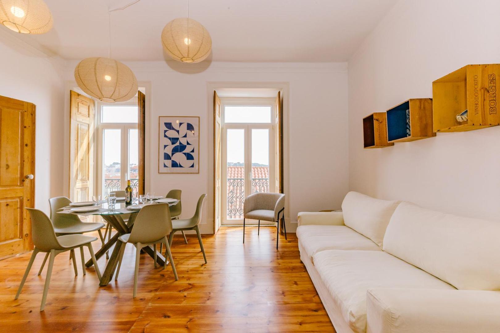 Rent4rest Castle View Family & Friends Bairro Alto * Lisbon