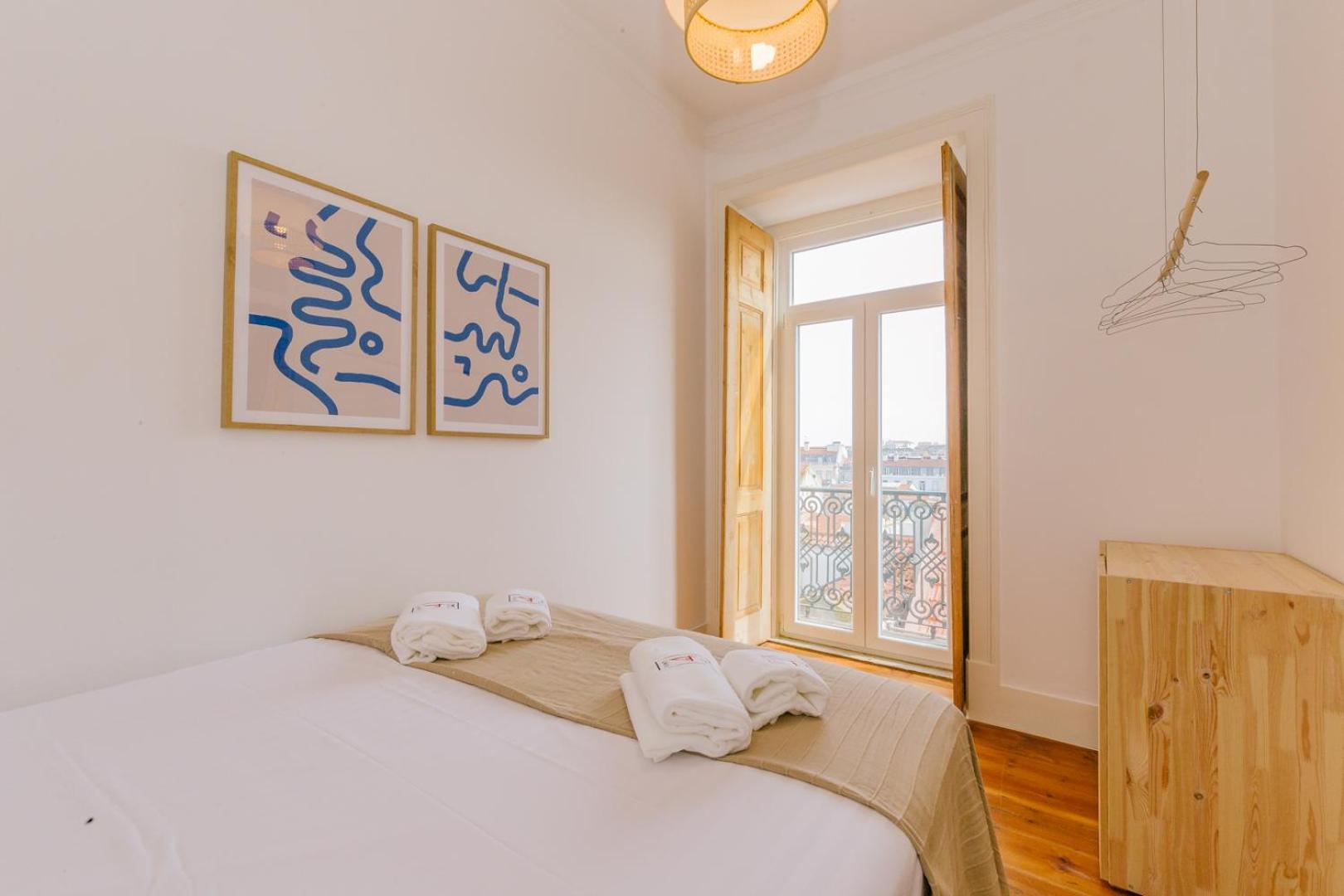 Rent4rest Castle View Family & Friends Bairro Alto * Lisbon