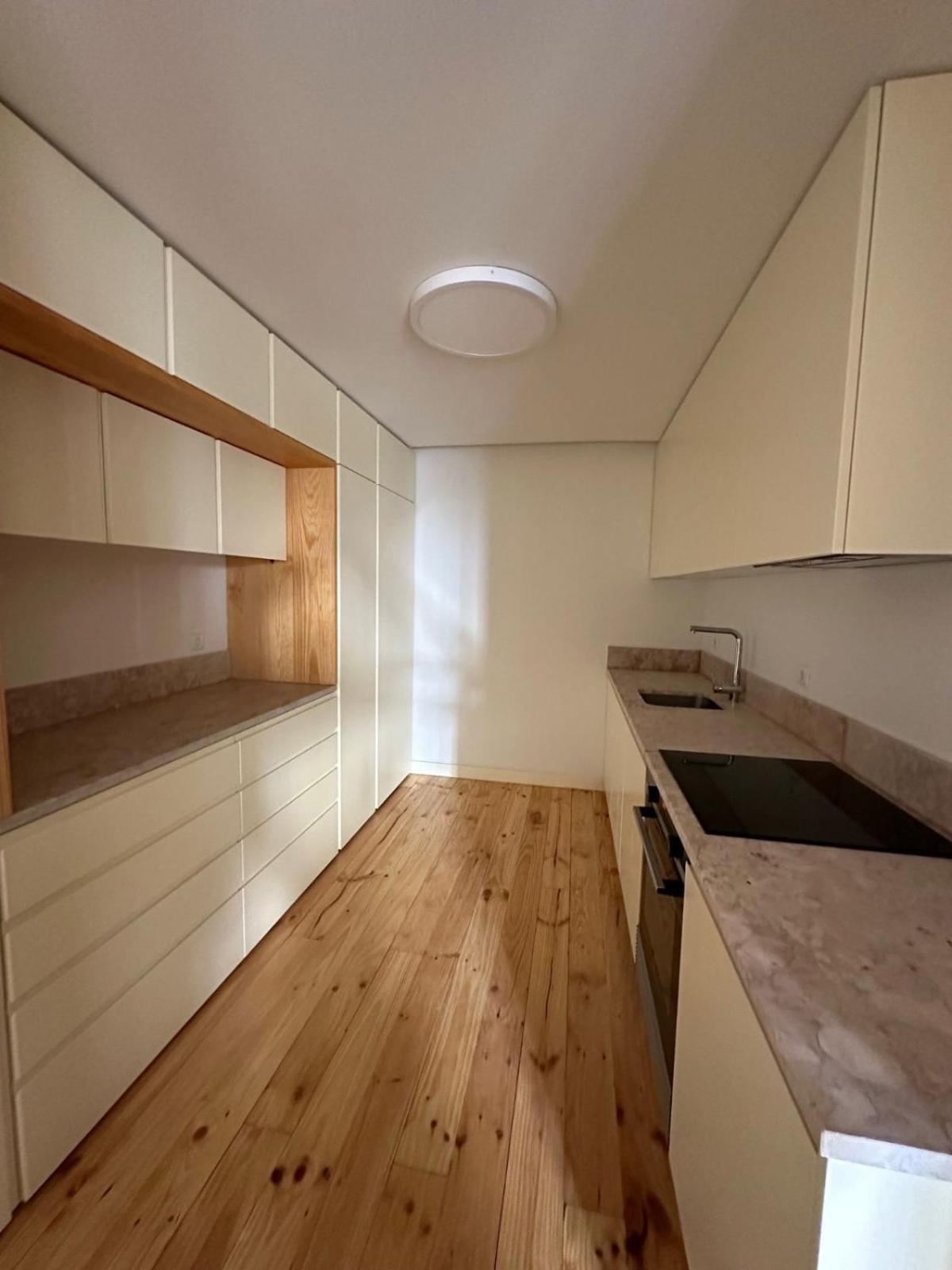 Privade In Baixa With Private Bathroom *