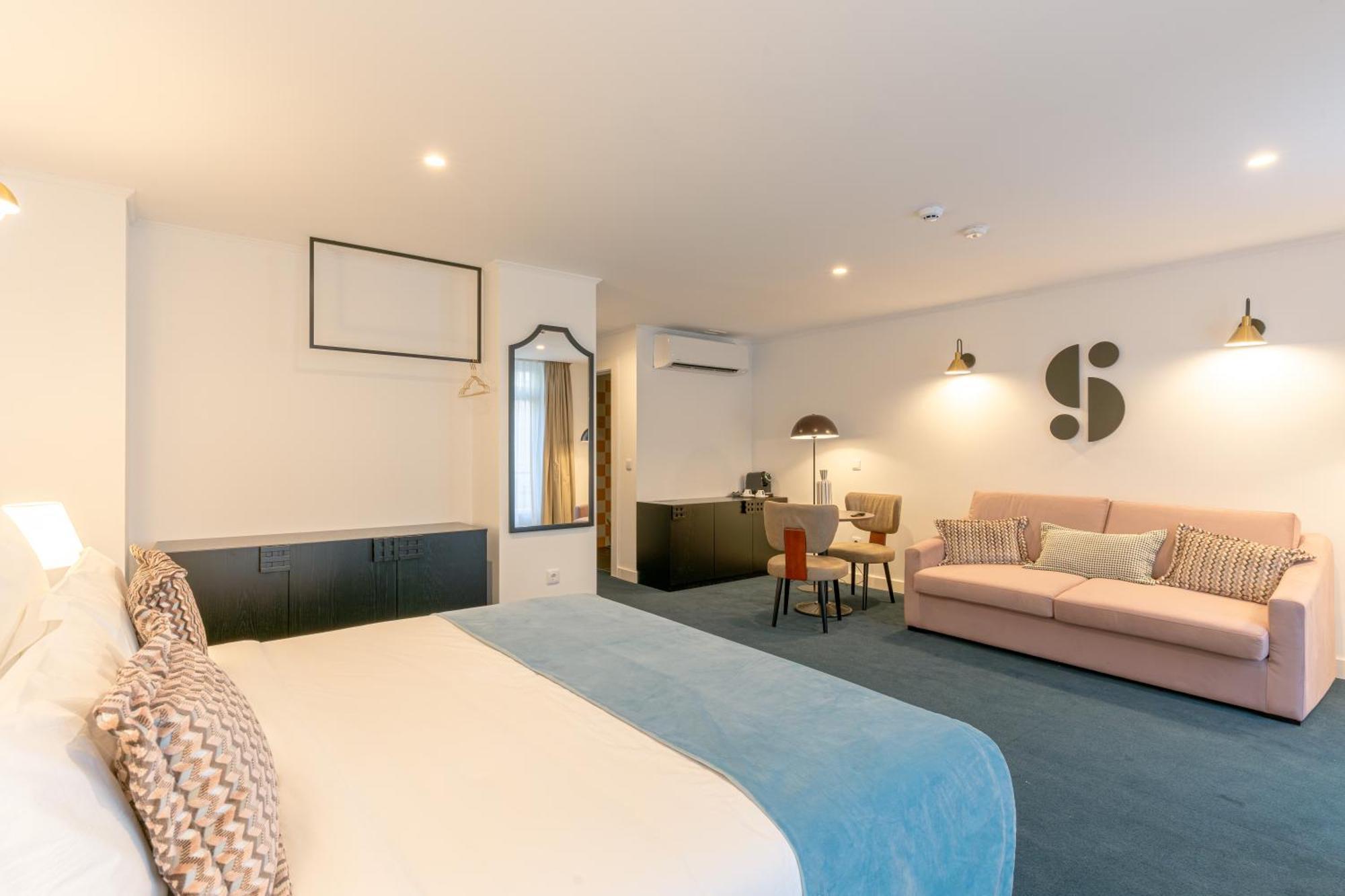 Hotel Westlight Madalena 4*