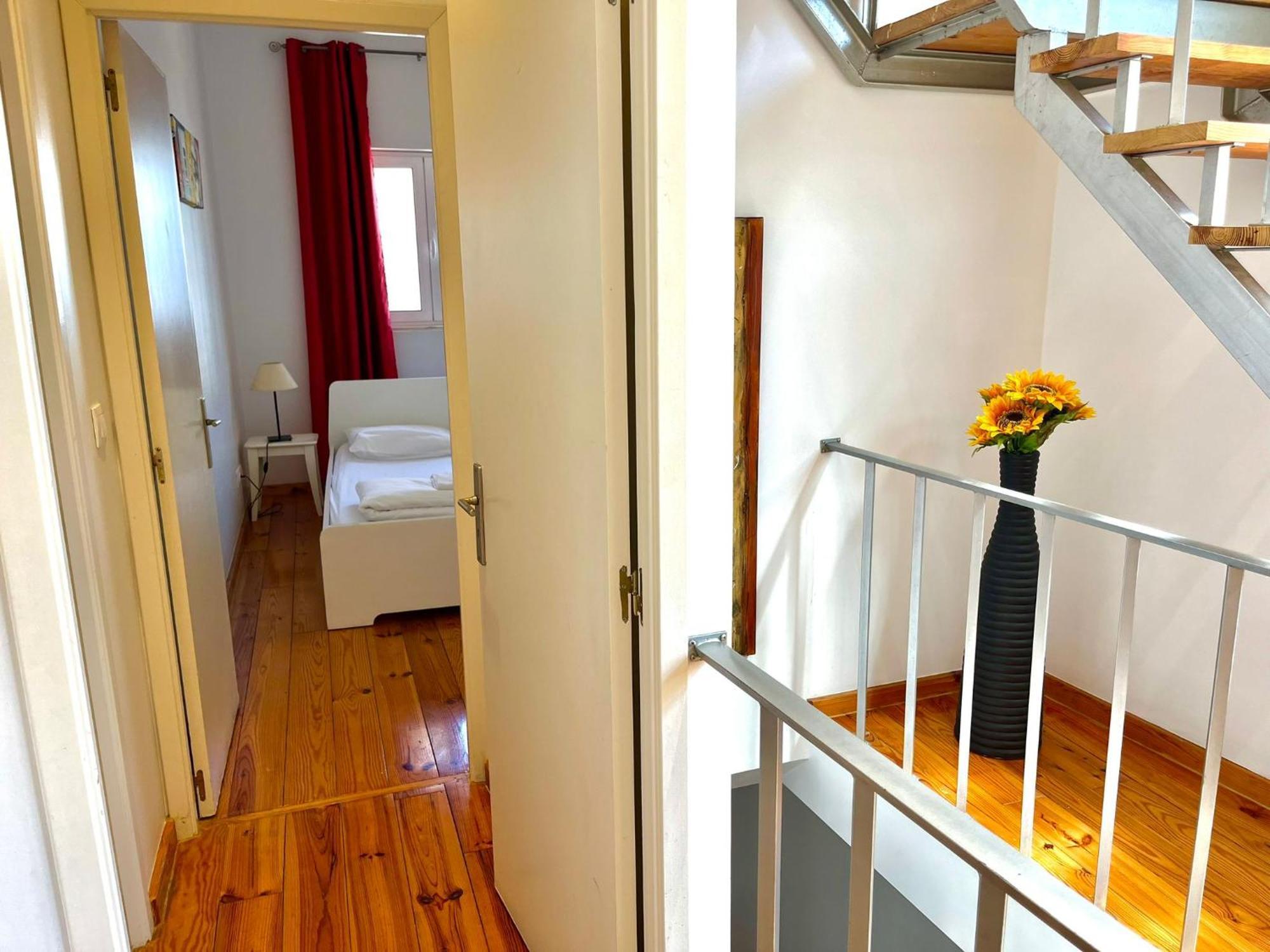 With Terrasse - 3 Bedroom, 3 Bathroom Triplex Lisbon