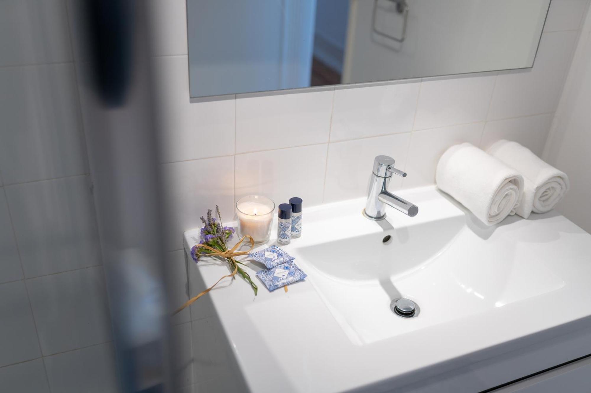 Desterro 2 - Historical Four-bedroom * Lisboa