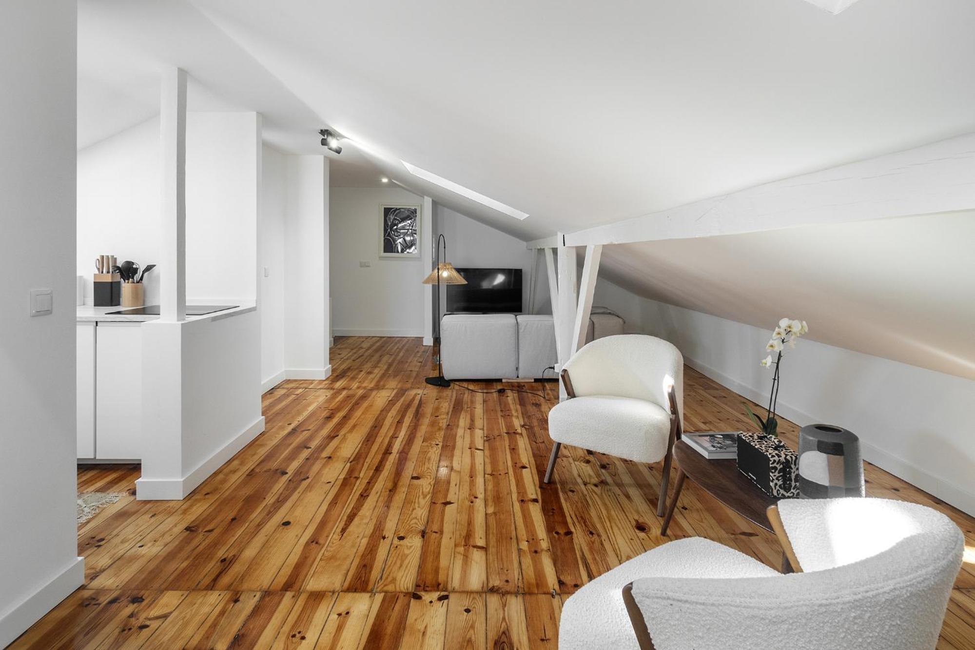 Whome Brand New Rooftop With River View