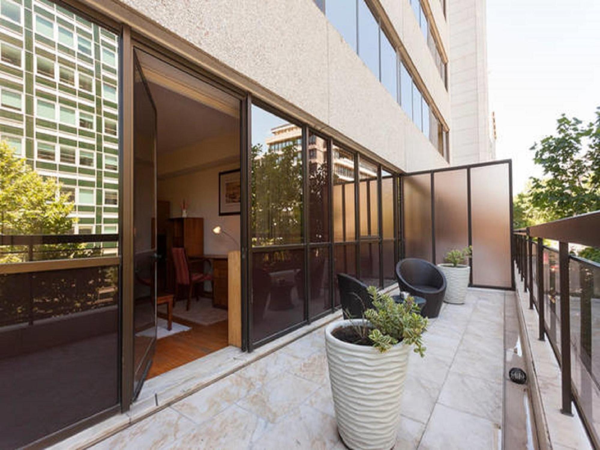 In The Heart Of Lisbon-altis Apartamento