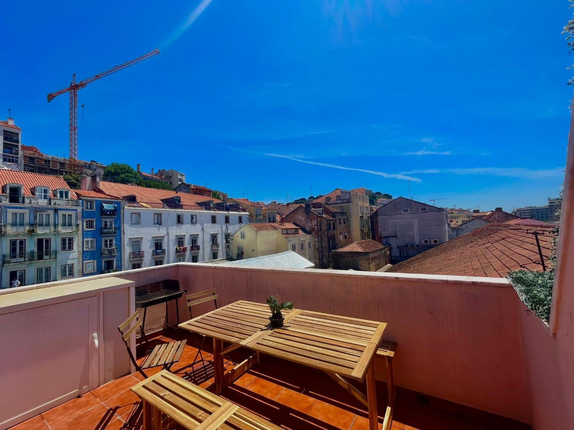 With Terrasse - 3 Bedroom, 3 Bathroom Triplex Apartment