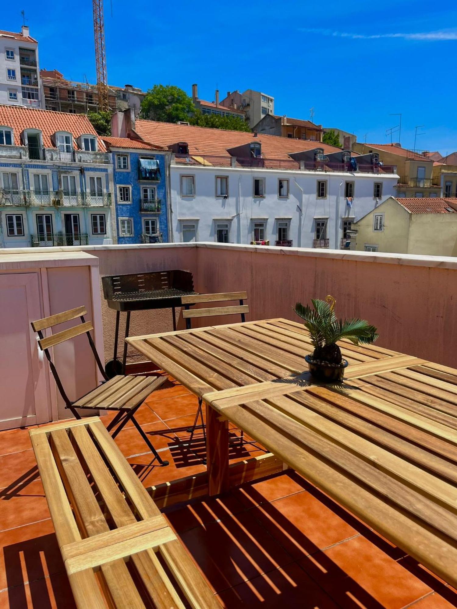 Apartment With Terrasse - 3 Bedroom, 3 Bathroom Triplex *