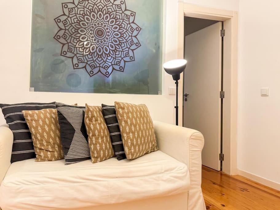 Cozy 143 * Lisbon