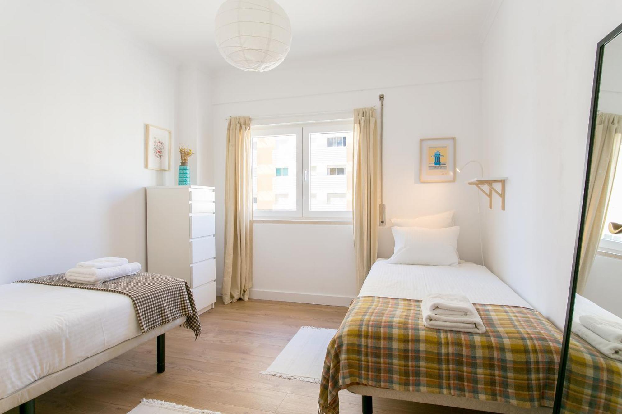 Apartamento E Confortável Junto Ao Bairro Da Graça *