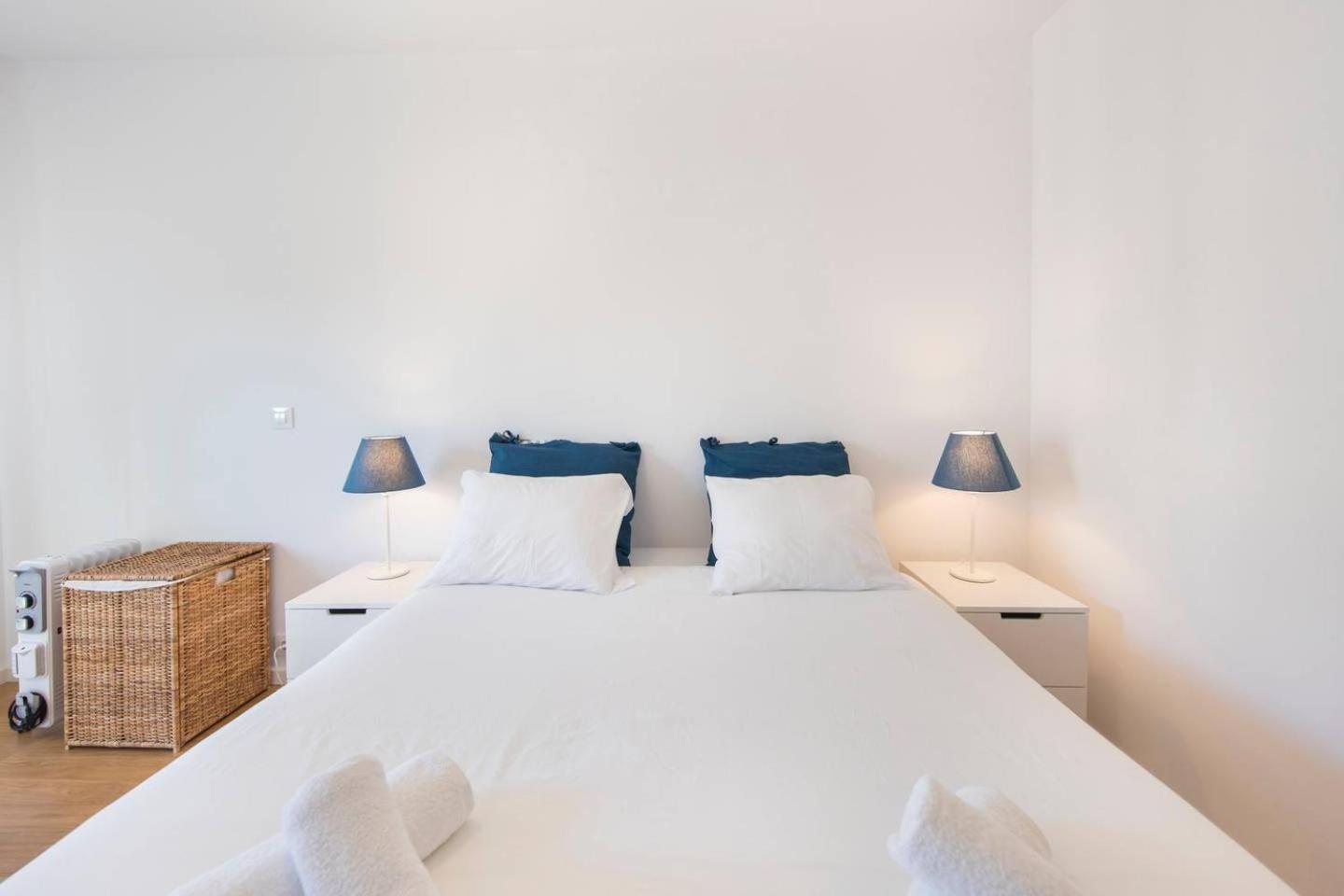 Comfortable In Campo Pequeno Apartment *