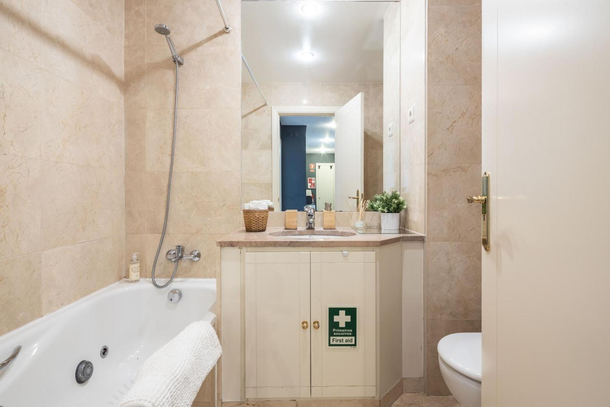 Relax Pool - Free Parking Garage Apartamento Lisboa