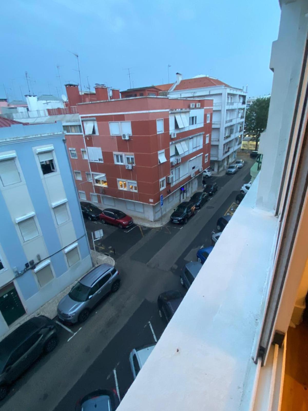 Quarto Moscavide * Lisboa