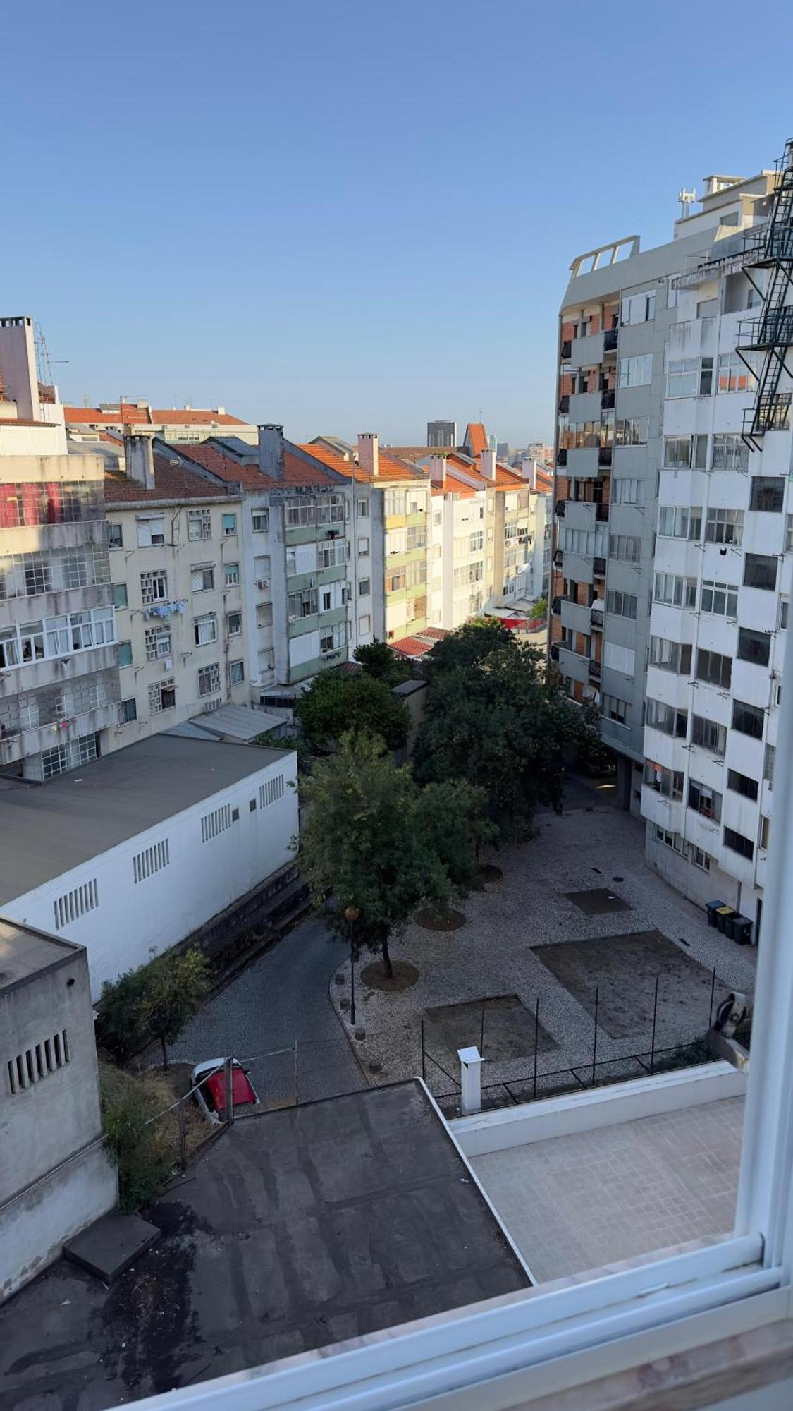 Alvalade Apartamento *