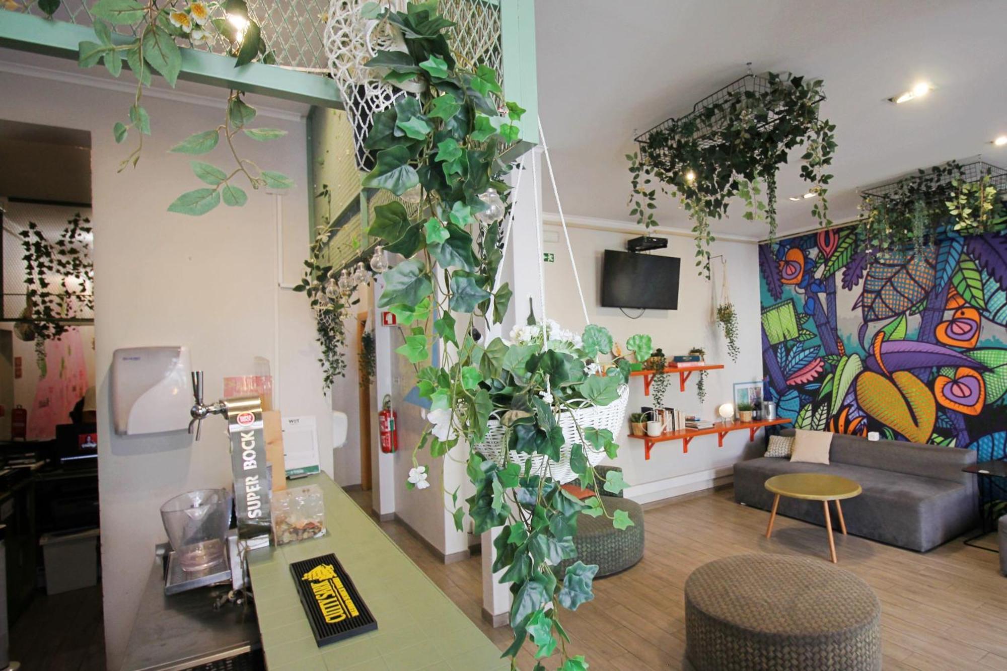Hostal Wot Patio