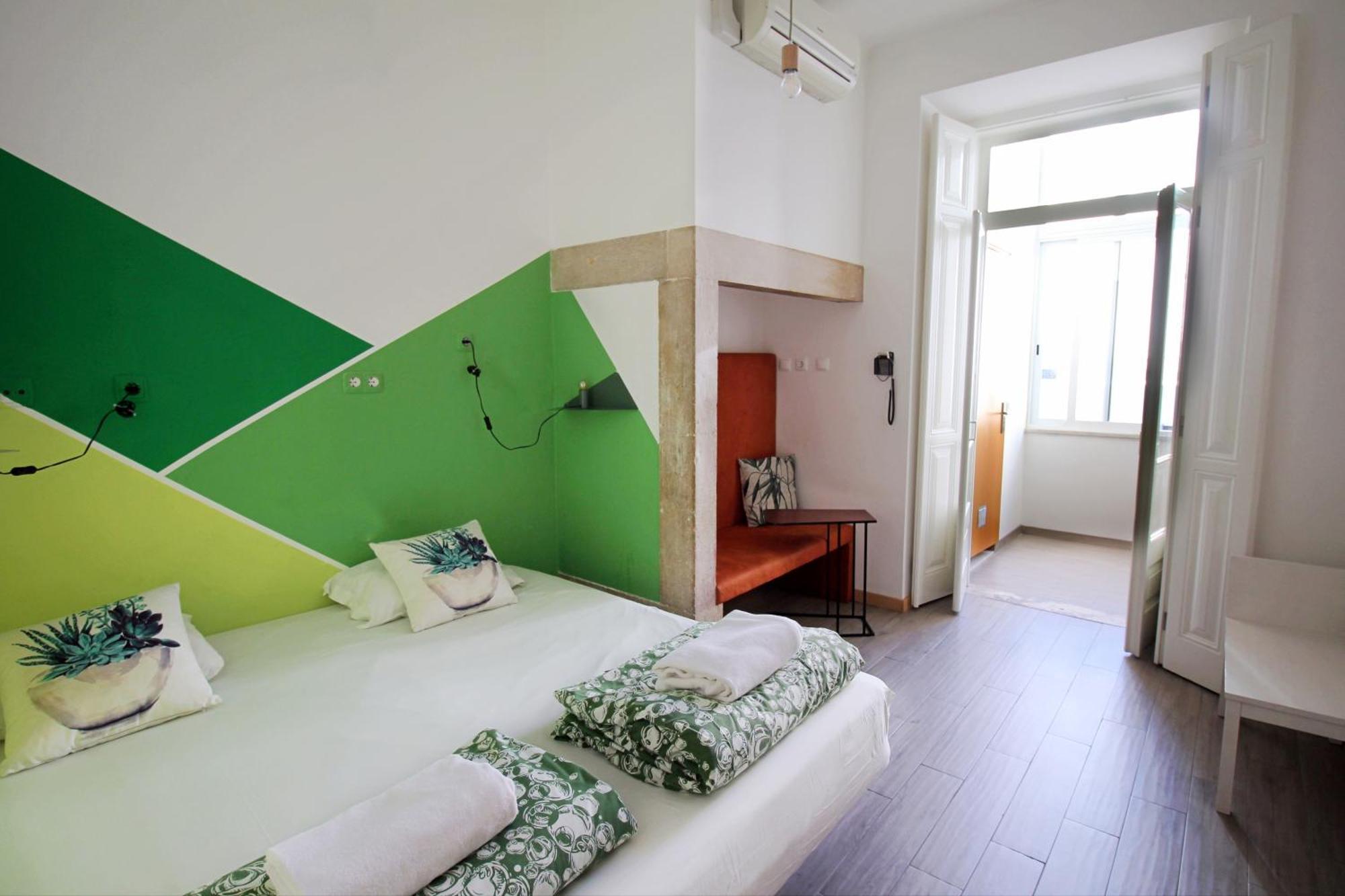 Hostal Wot Patio Lisboa