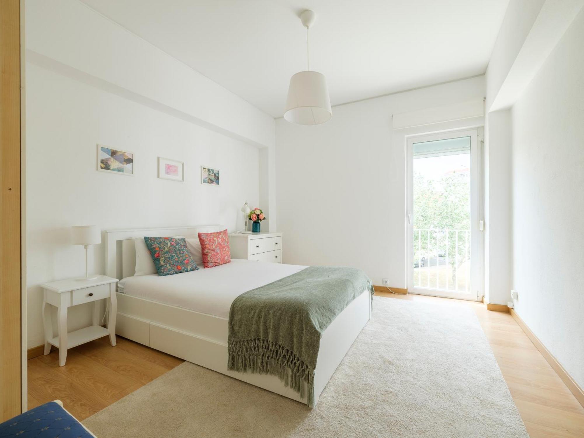 Olivais Spacious Near Airport Lisboa