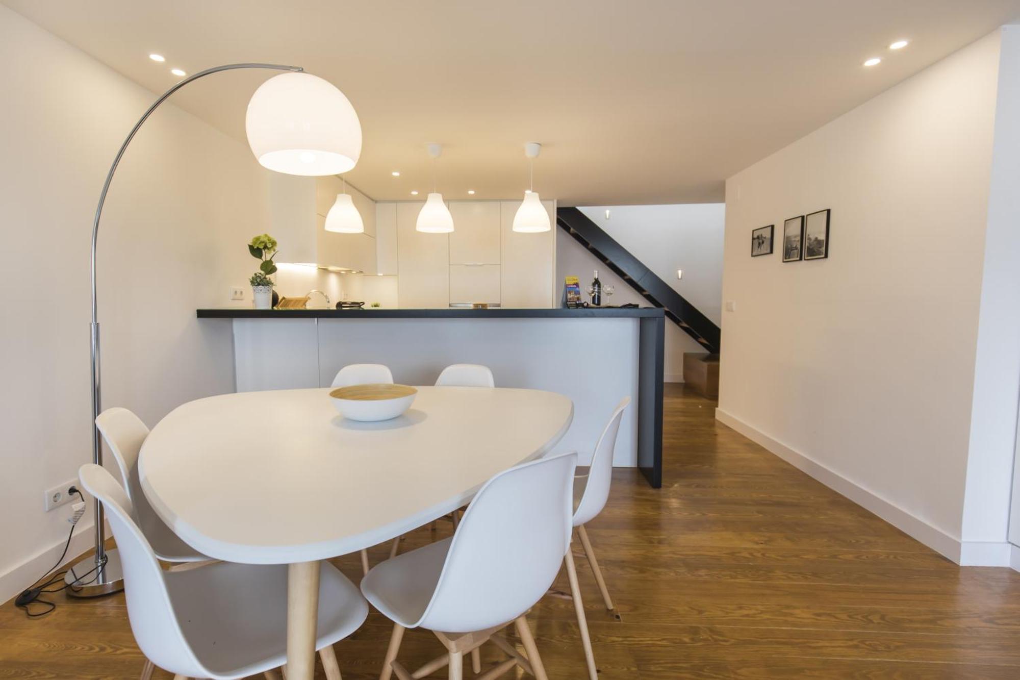 Apartamento Lovely Duplex W Balcony Lisboa