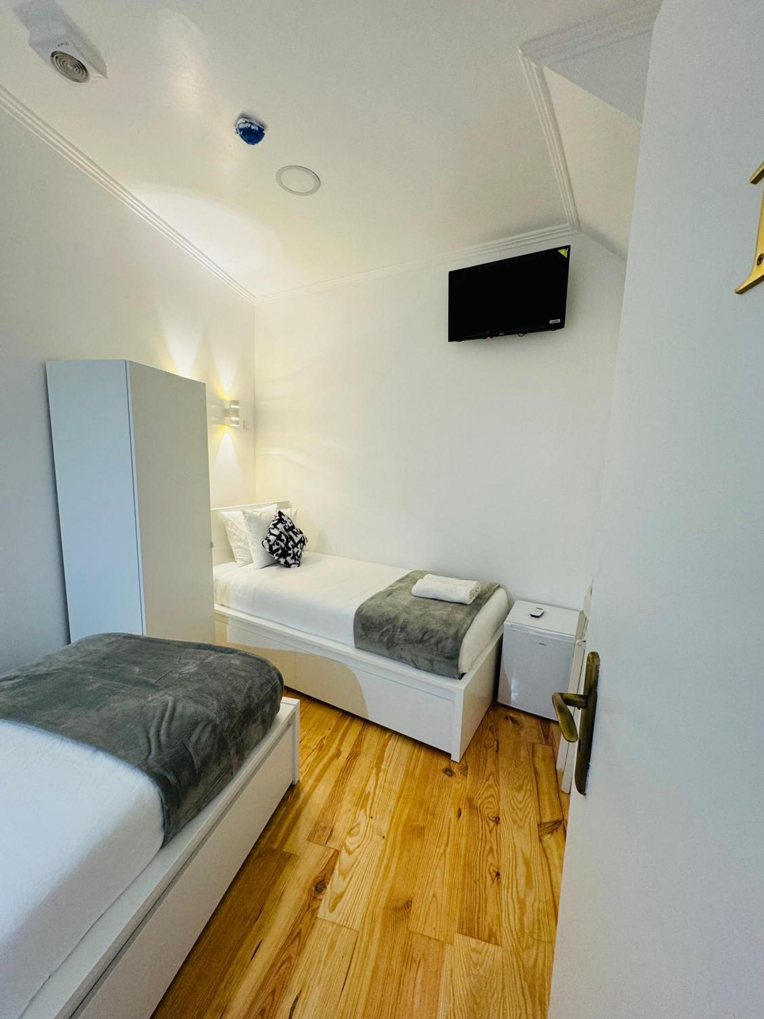 Habitación en casa particular Alfama - *