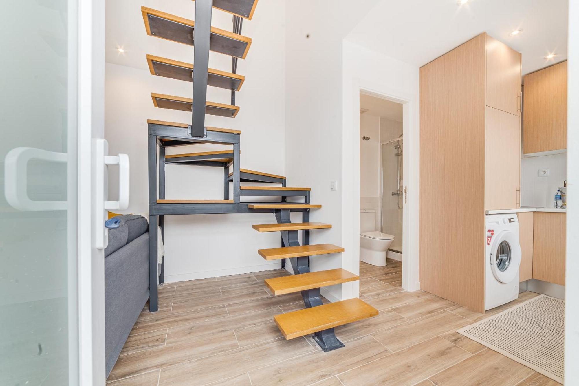 Campolide Duplex Apartamento *