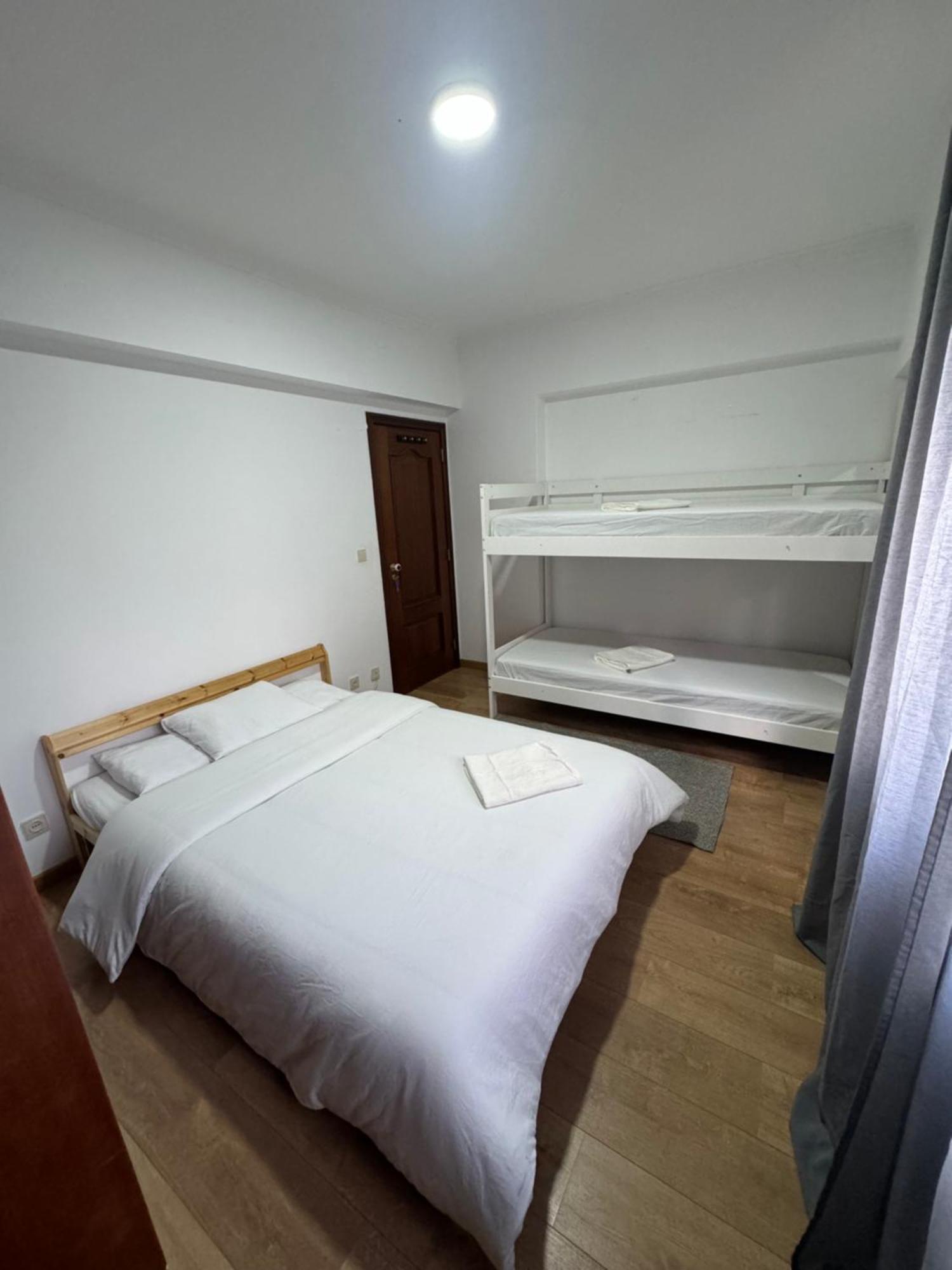 Guest house Oriente Station Airport