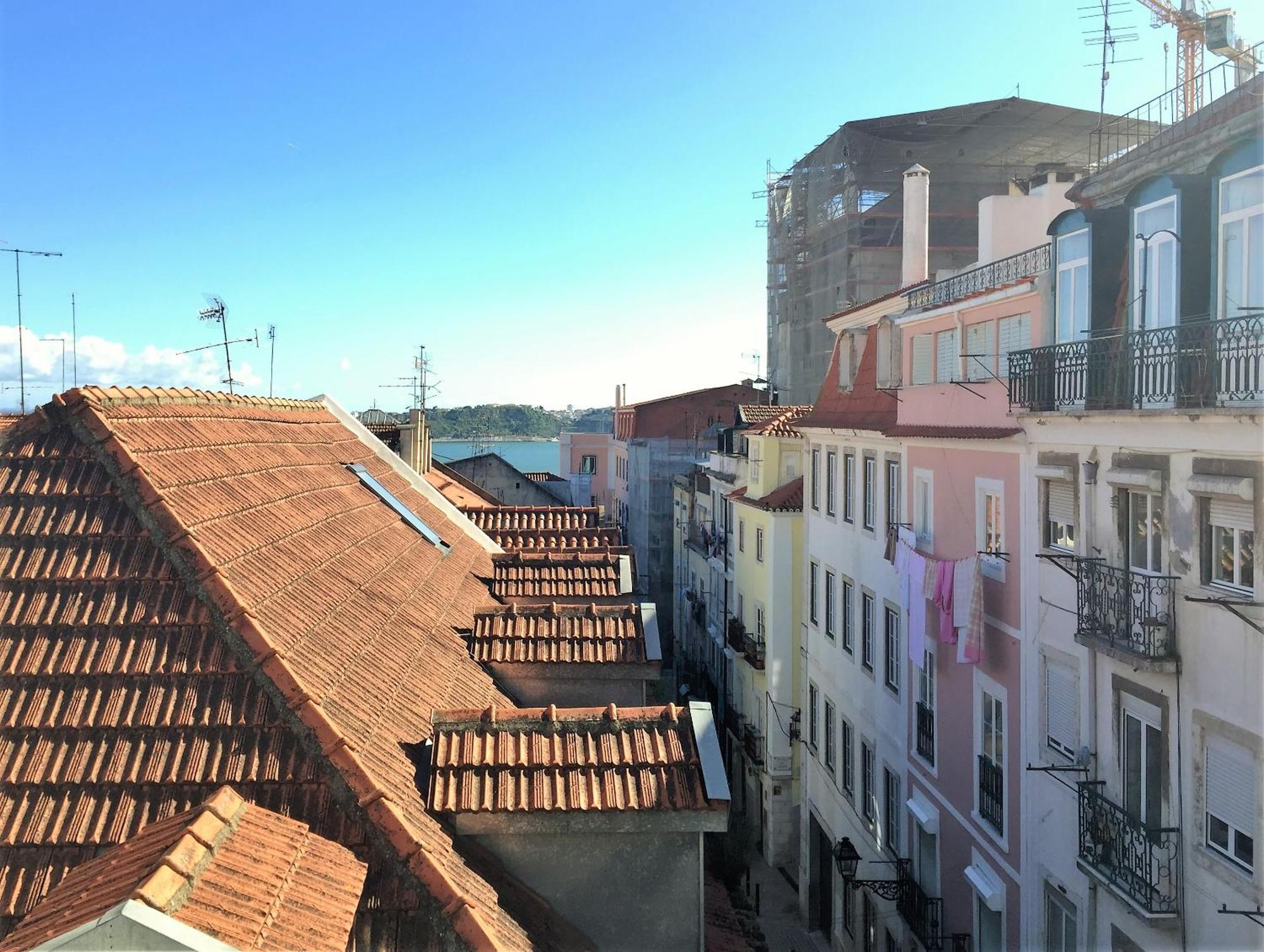 B2 Beautiful Sunny Loft Bairro Alto - Bica Apartamento